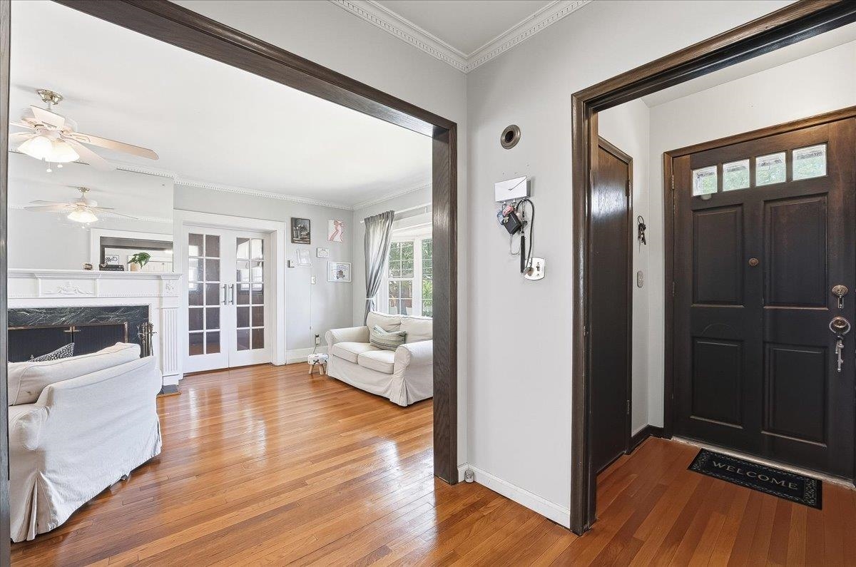 34 LIVINGSTON AVE - Photo 5