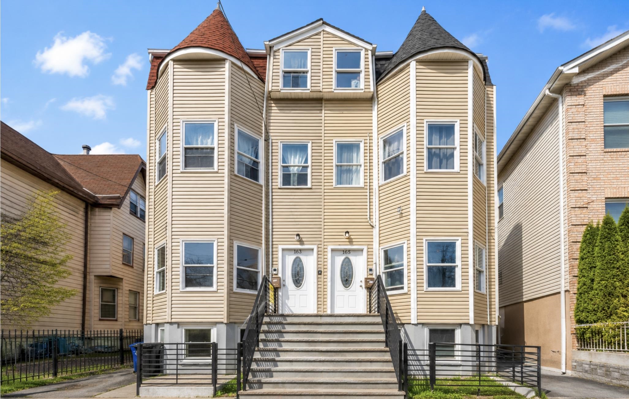 163 CLERK ST - Photo 1