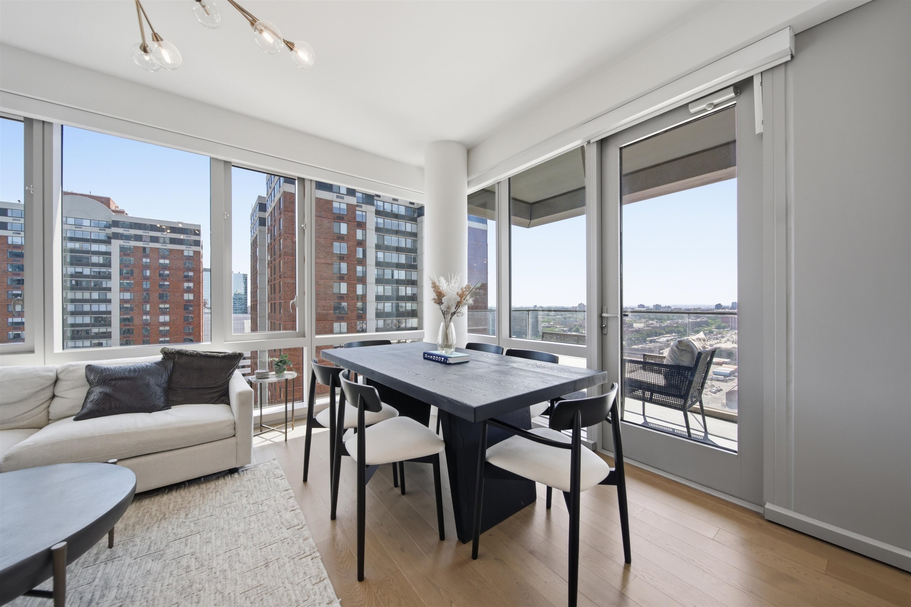 75 PARK LANE SOUTH - Photo 4