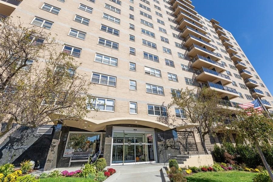7100 BLVD EAST - Photo 1
