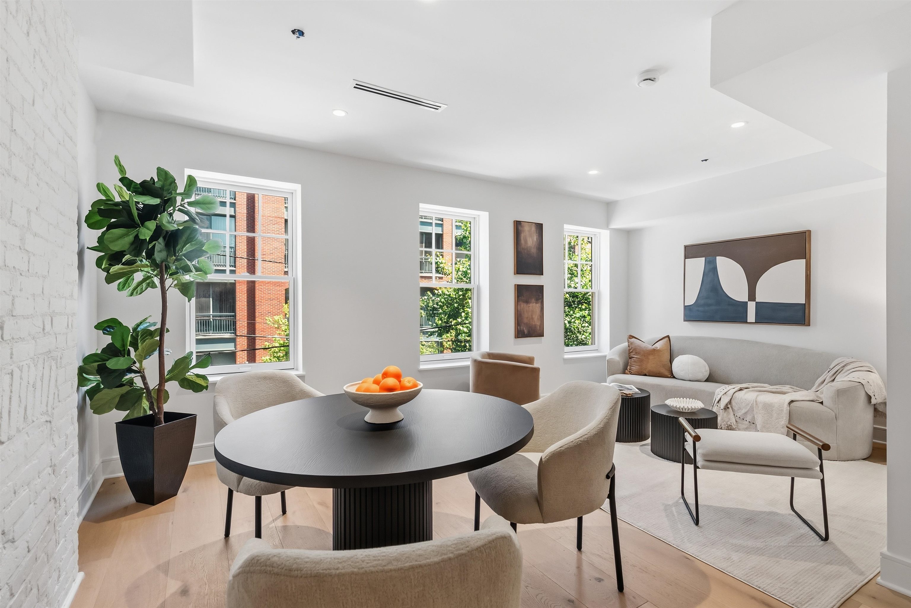 225 MONTGOMERY ST - Photo 3