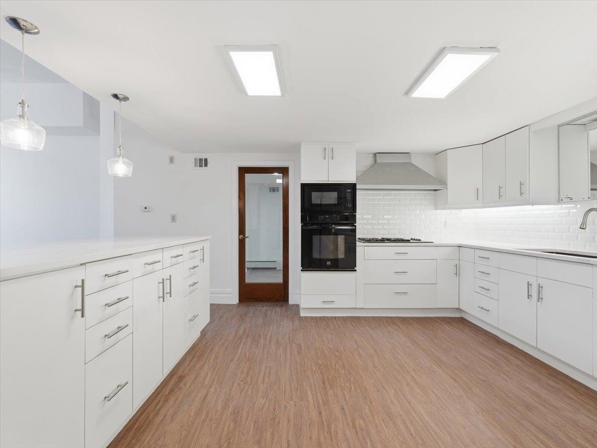 299 PAVONIA AVE - Photo 10
