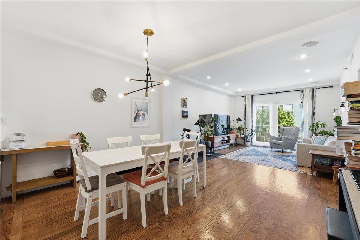 219 GRAND ST - Photo 5