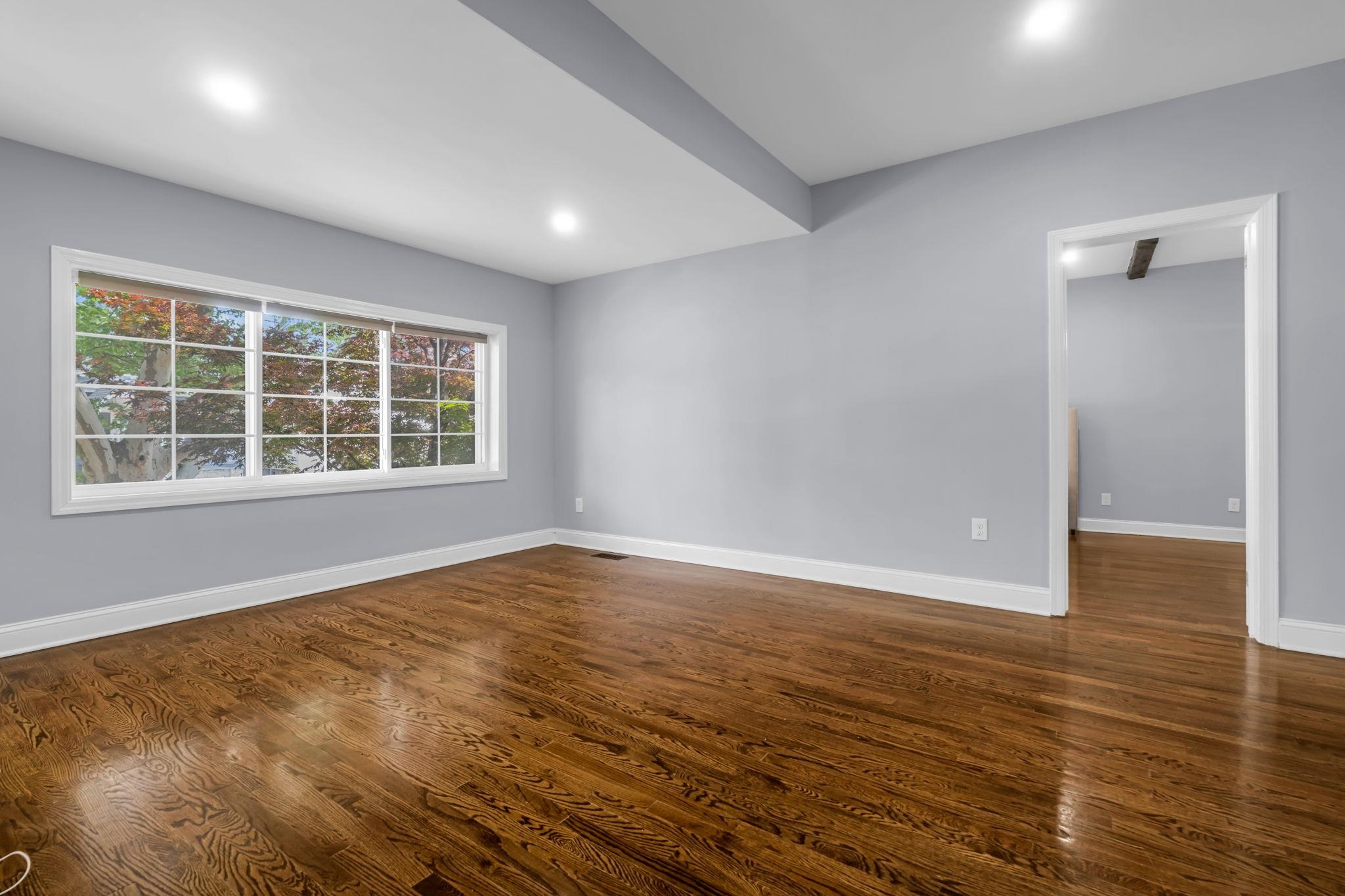 46 43RD ST - Photo 2