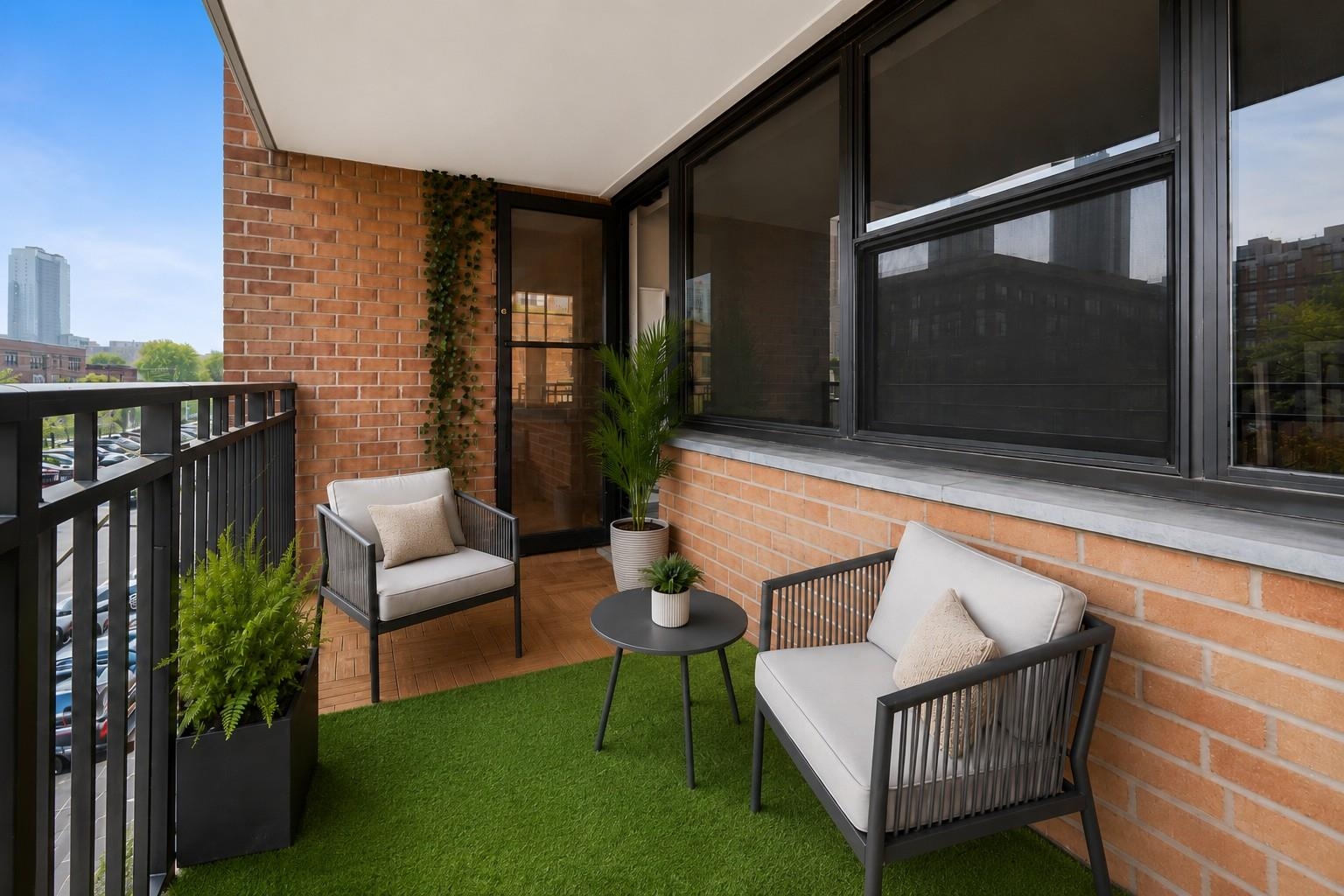 135 MONTGOMERY ST - Photo 1