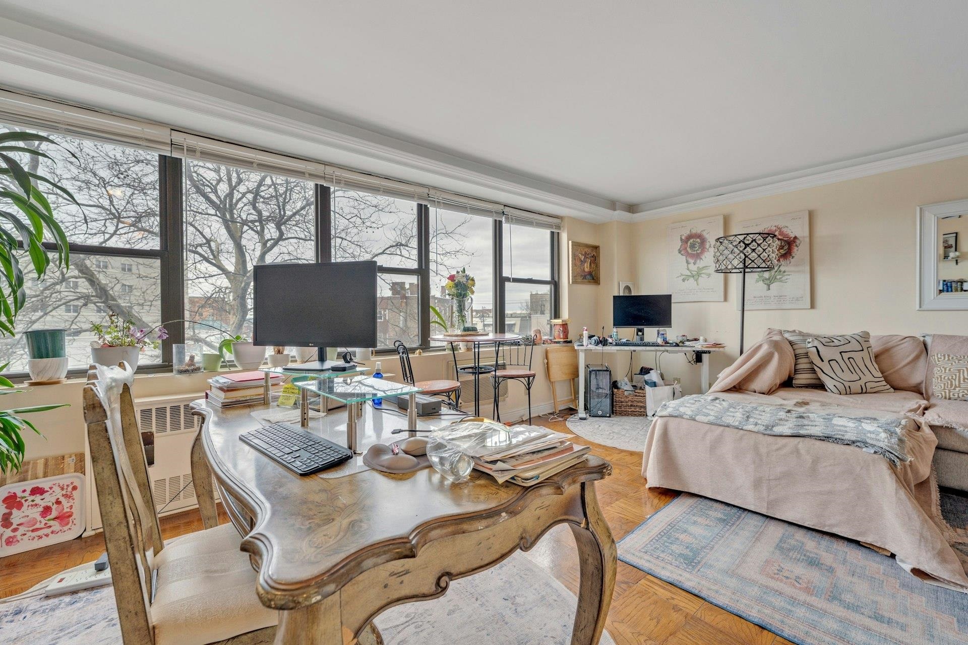 500 CENTRAL AVE #314