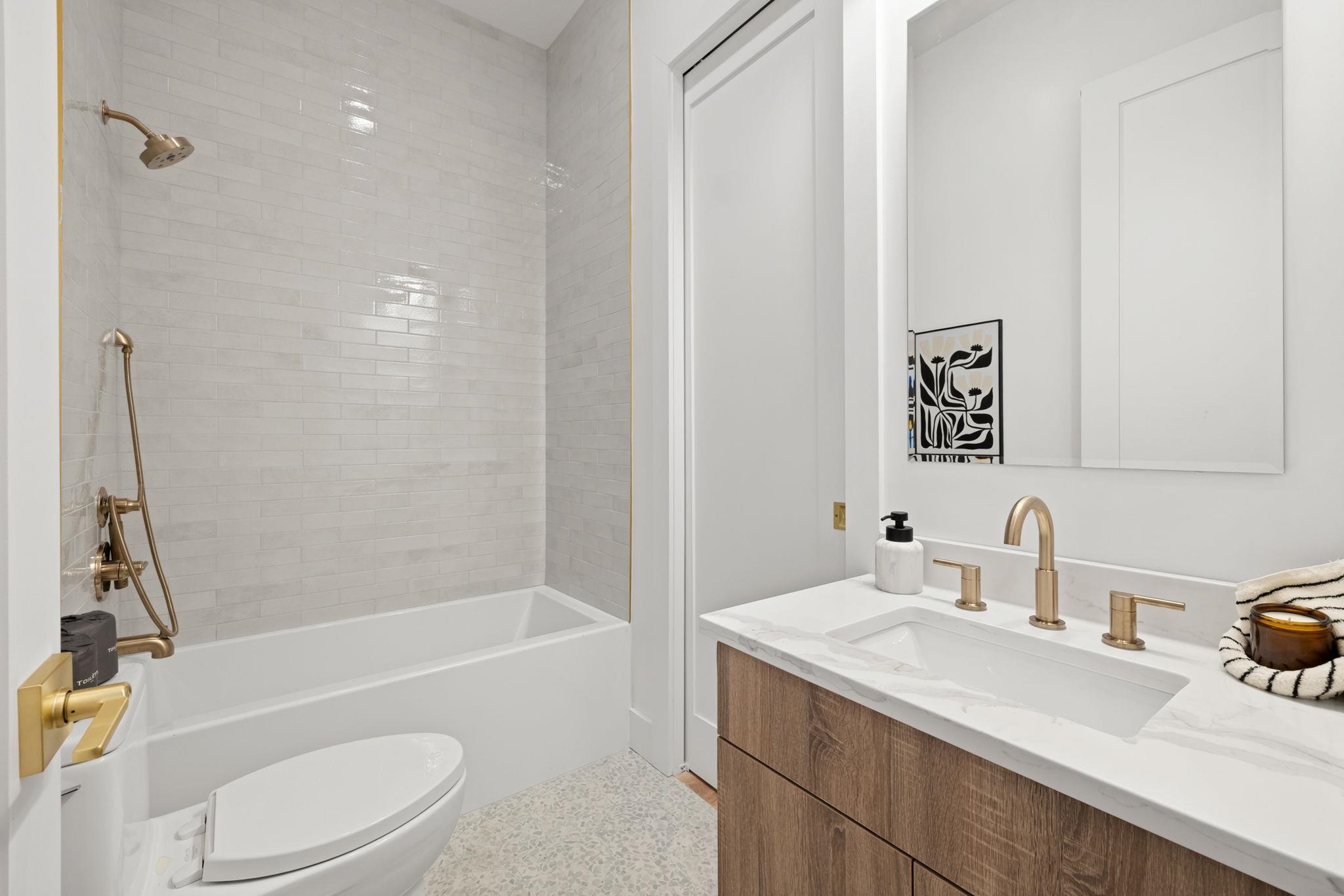 100 WEBSTER AVE #2