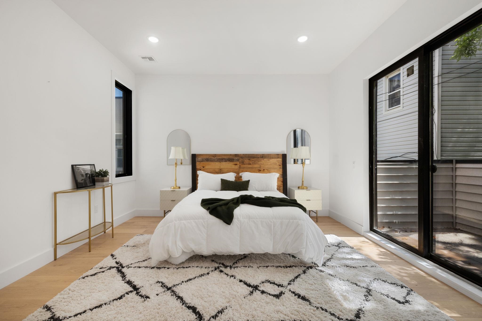 100 WEBSTER AVE #2