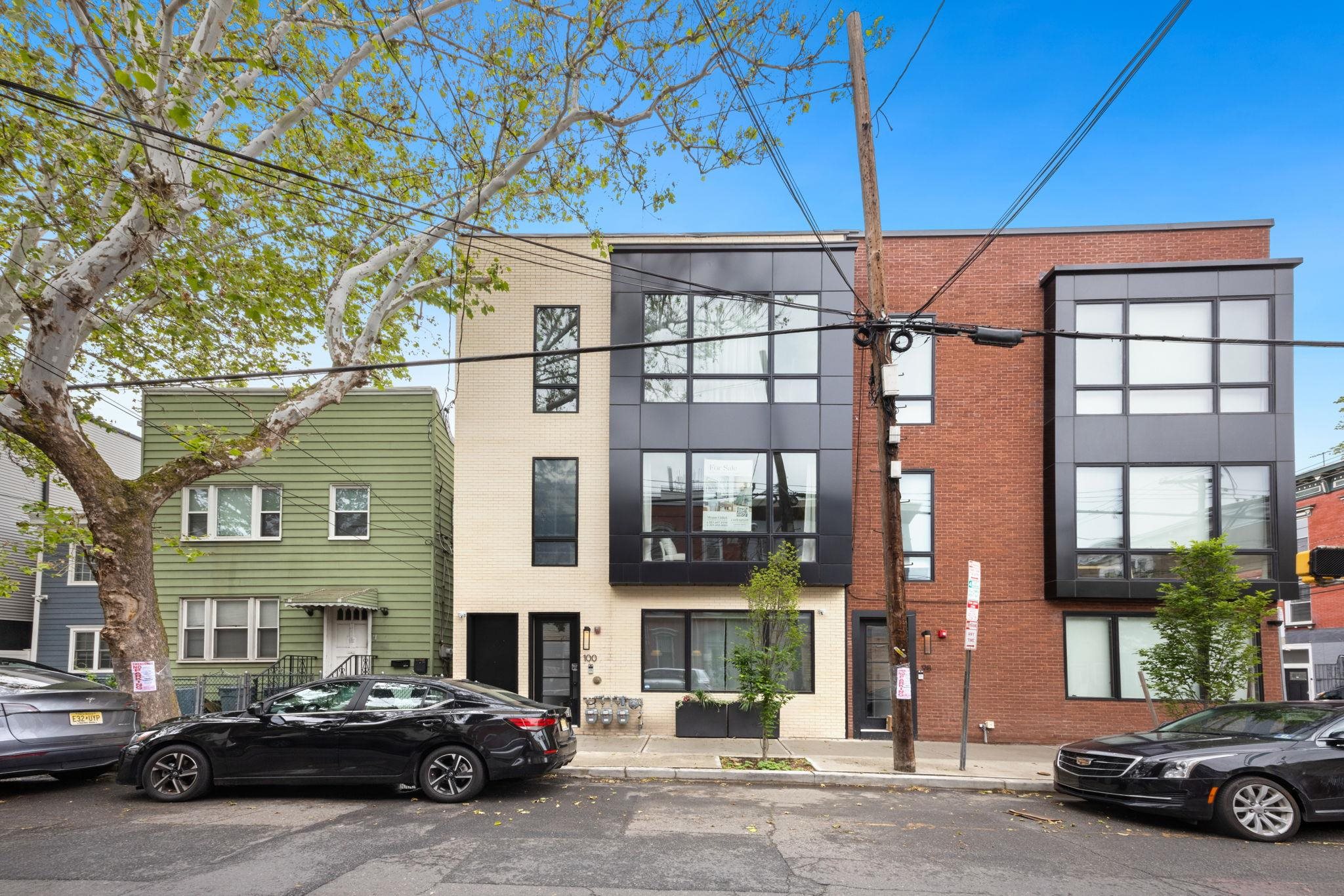 100 WEBSTER AVE #2