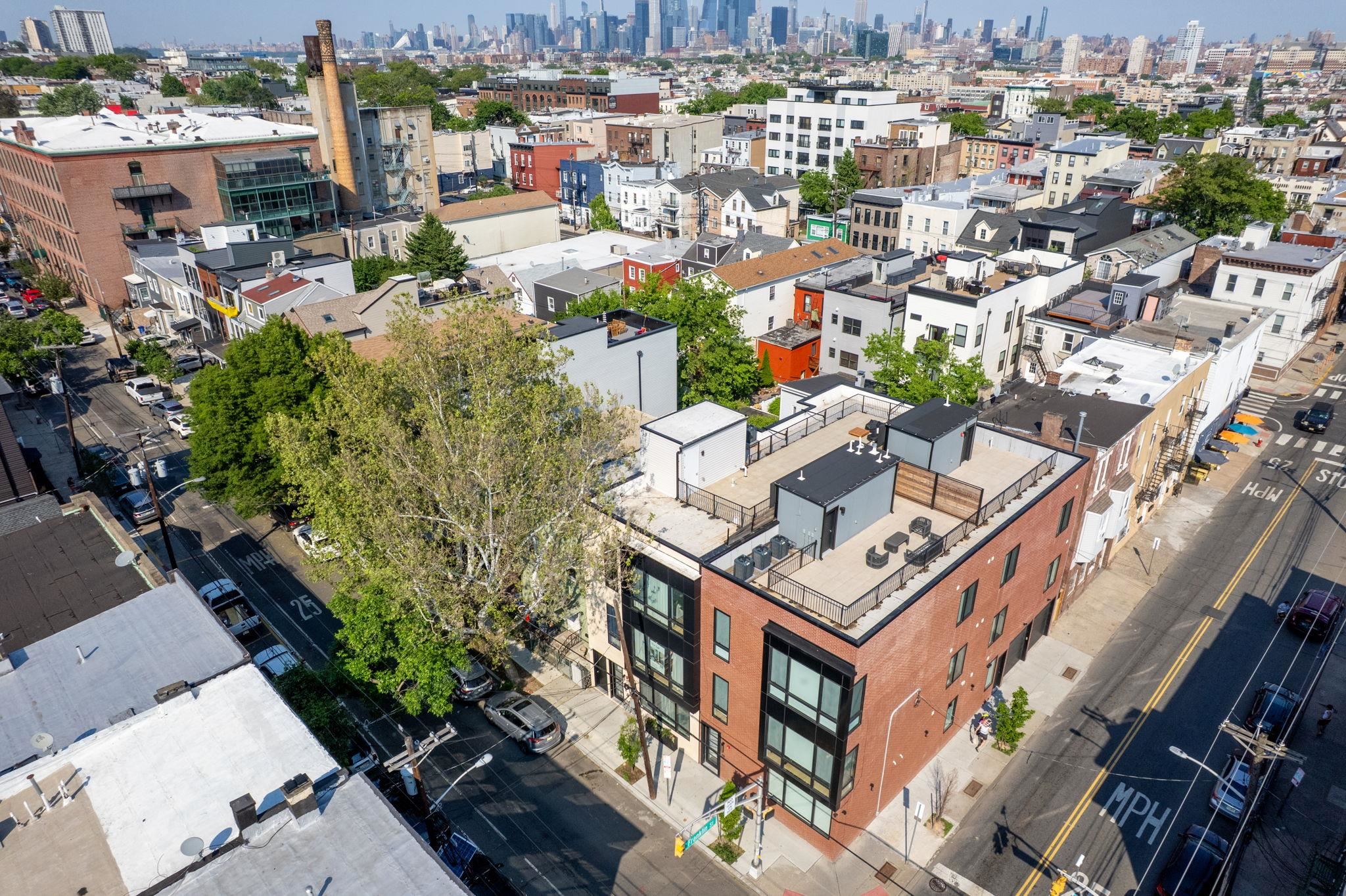 100 WEBSTER AVE #2