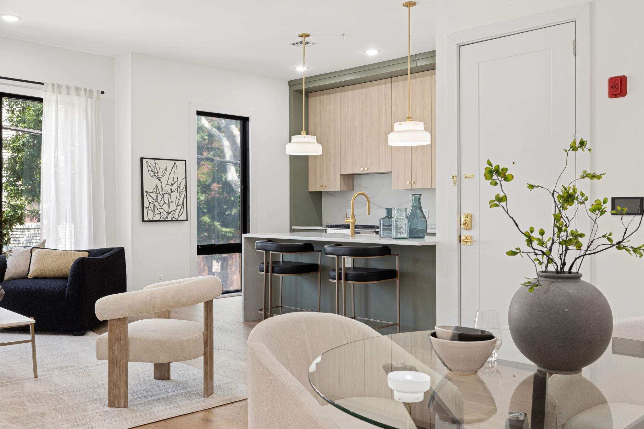 100 WEBSTER AVE #2