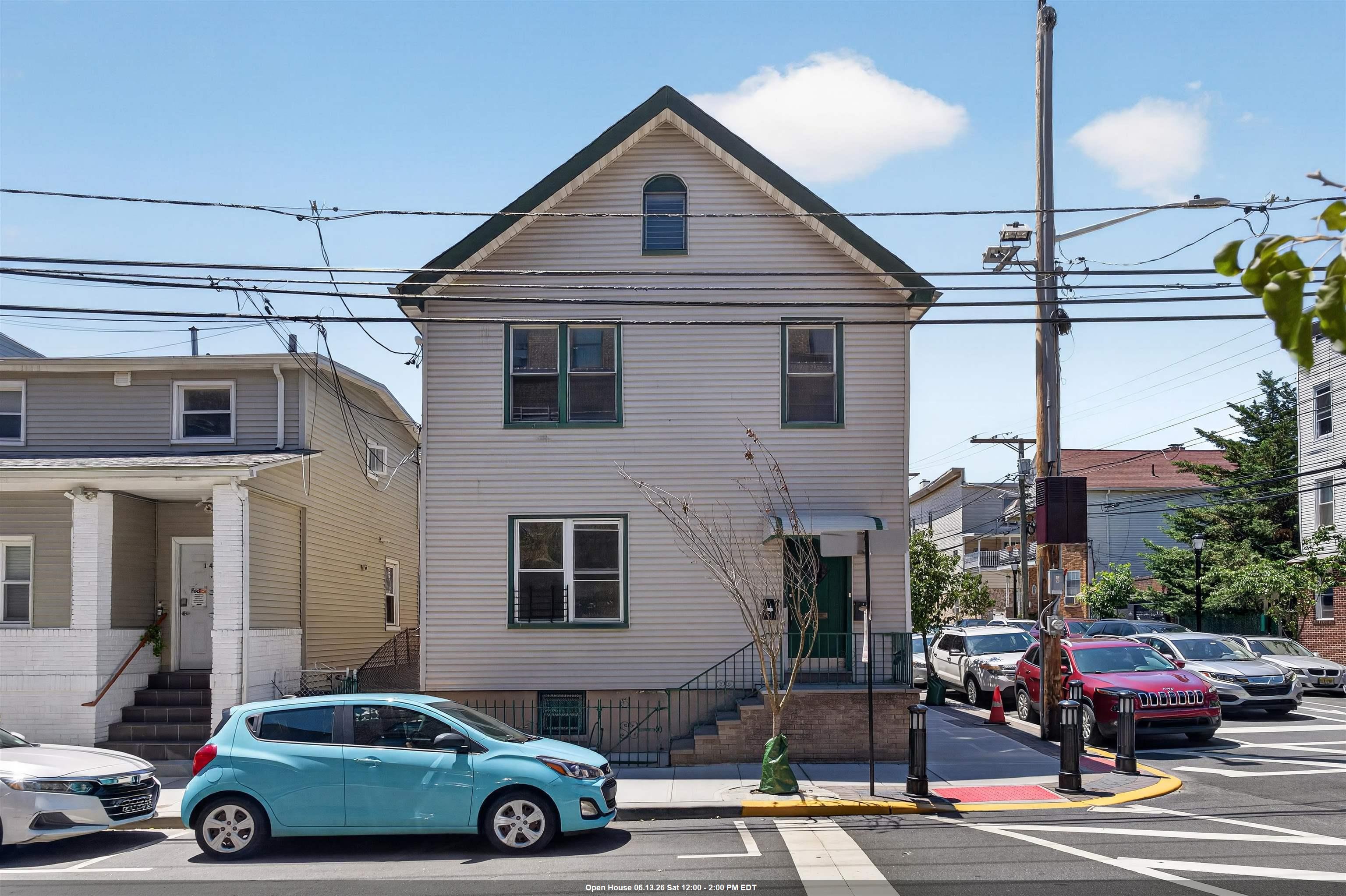 149 37TH ST - Photo 1