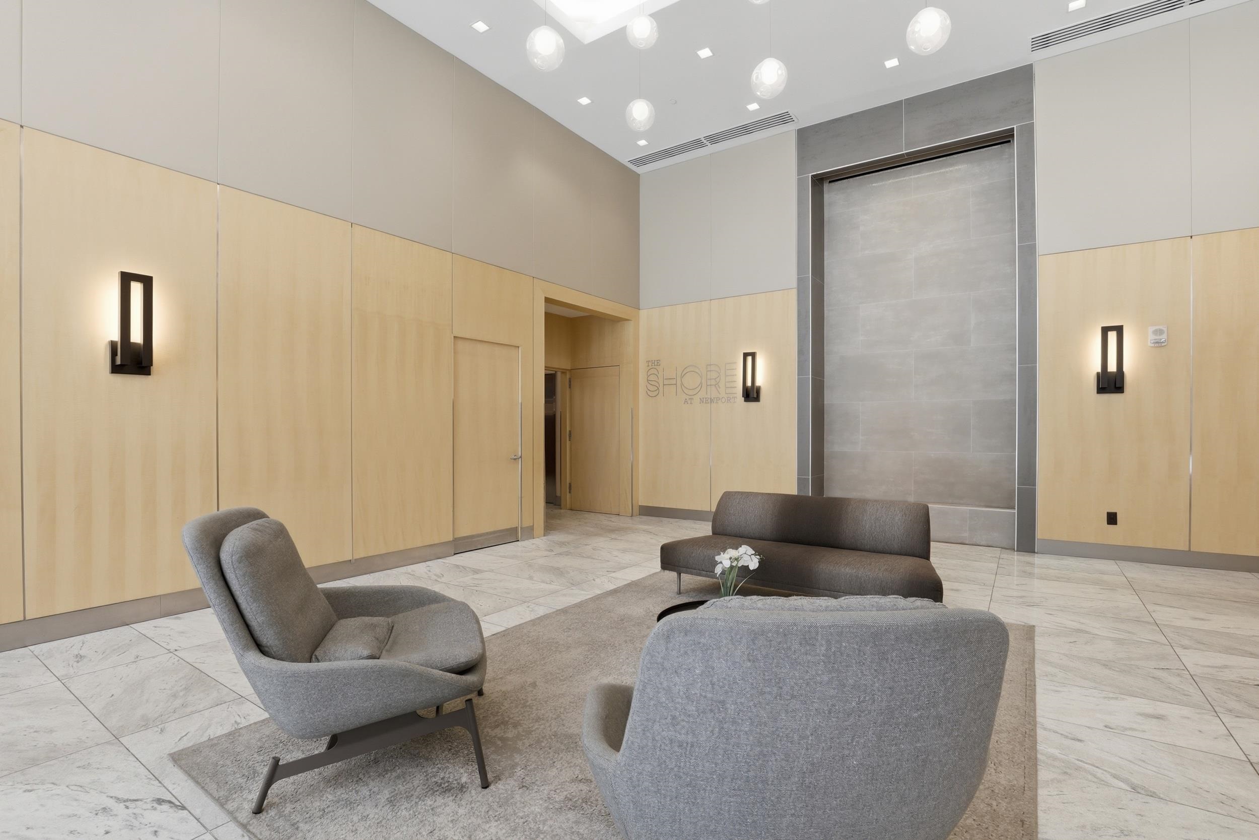 20 NEWPORT PARKWAY - Photo 3