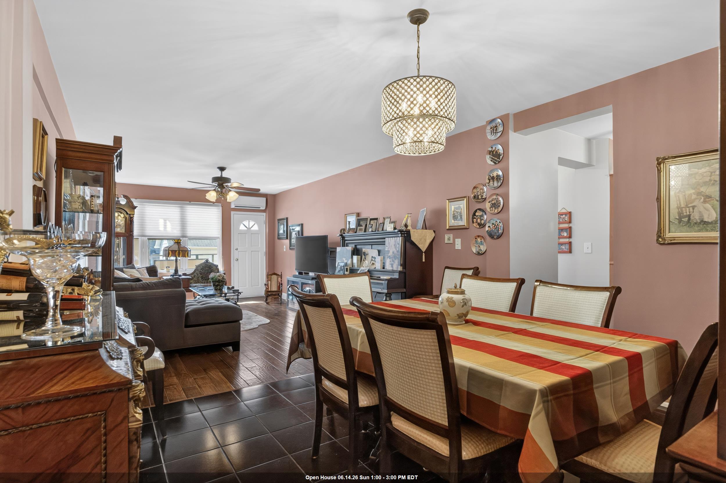 795 AVENUE C - Photo 1