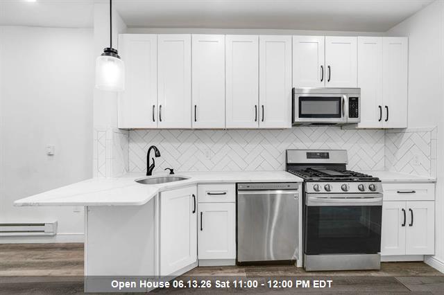 609 NEW YORK AVE - Photo 1