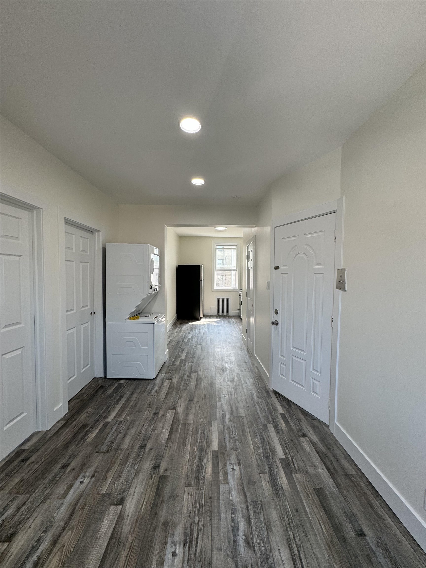 411 51ST ST - Photo 4