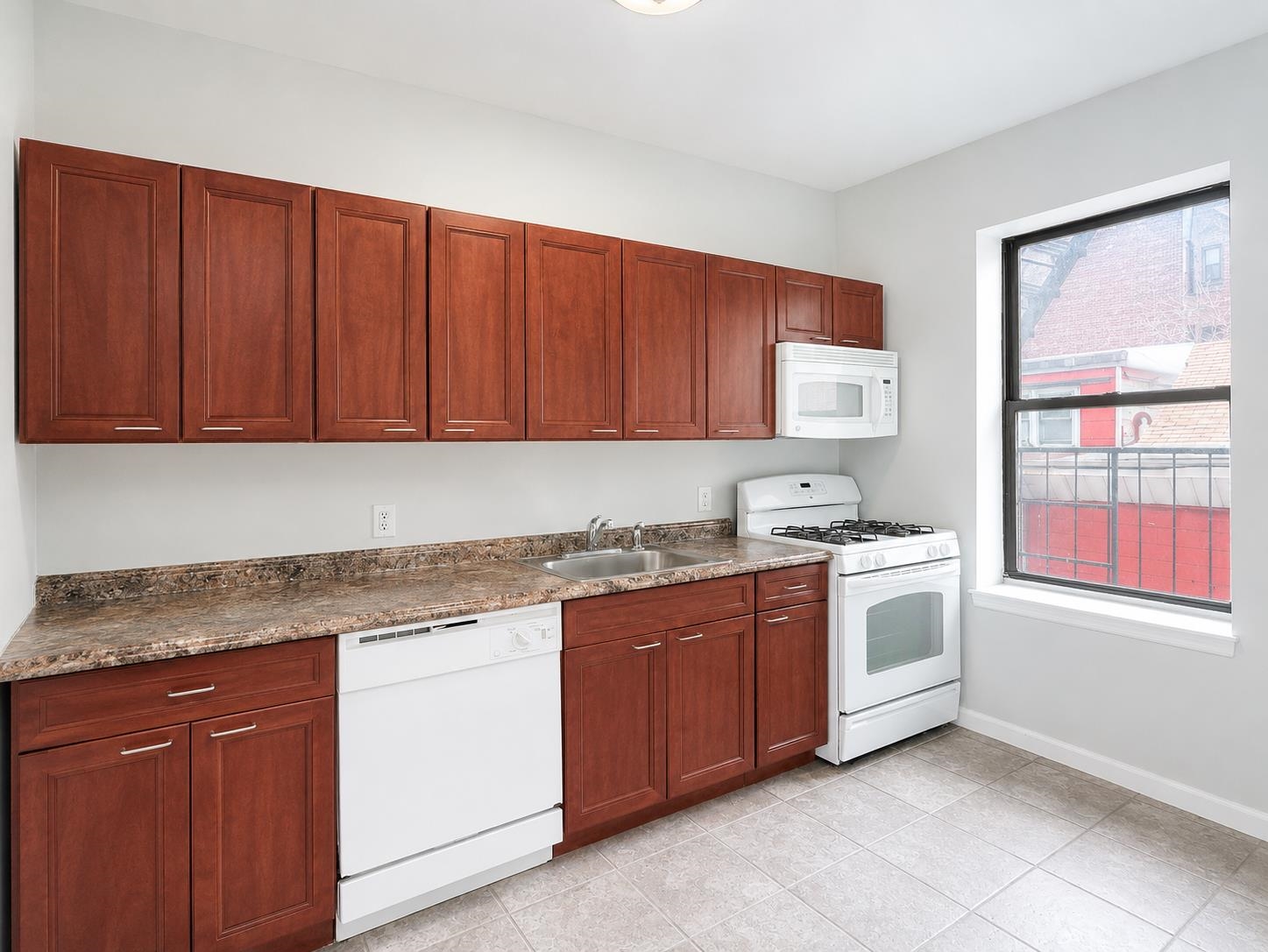 333 FAIRMOUNT AVE - Photo 5