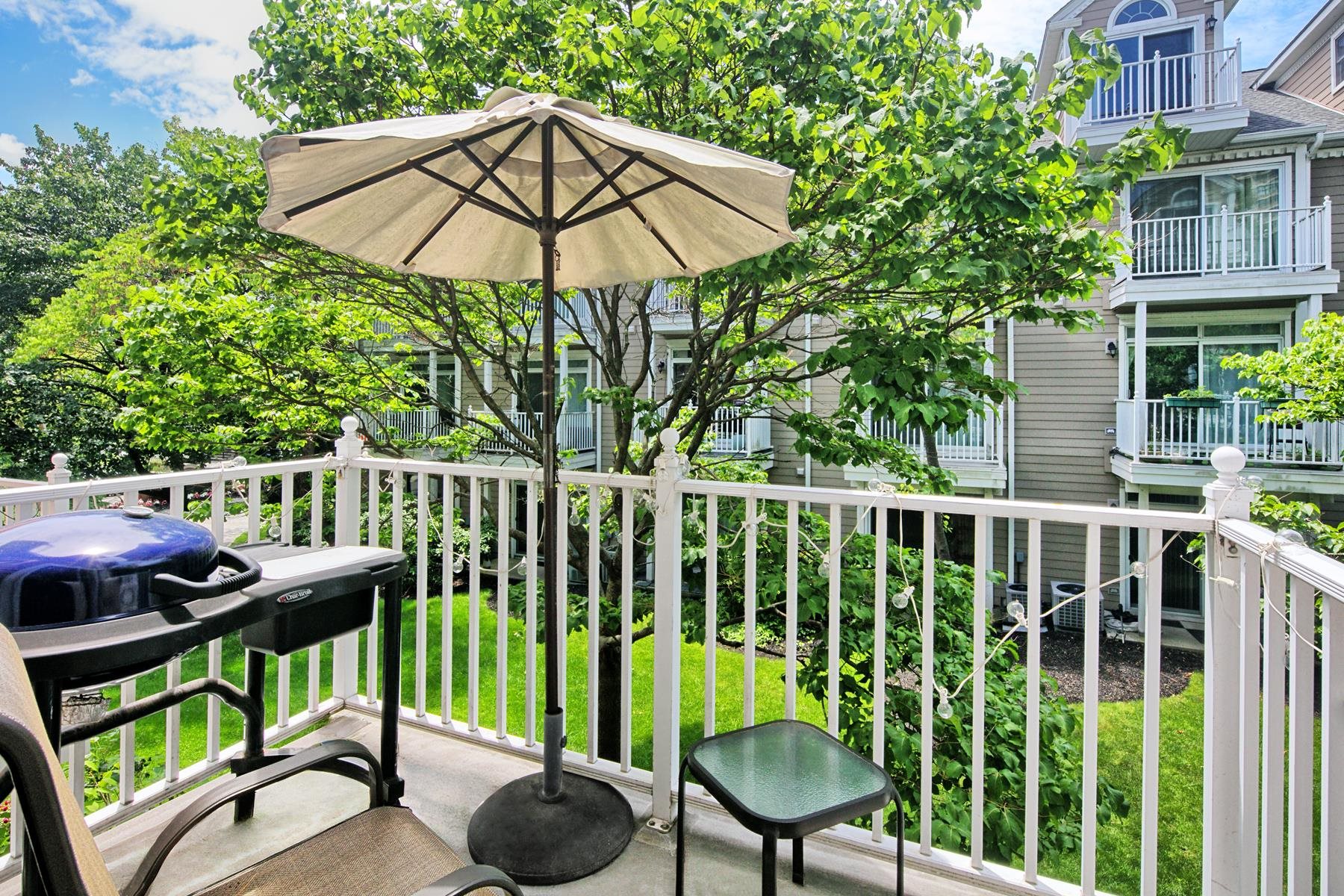 234 PRICE CT - Photo 2