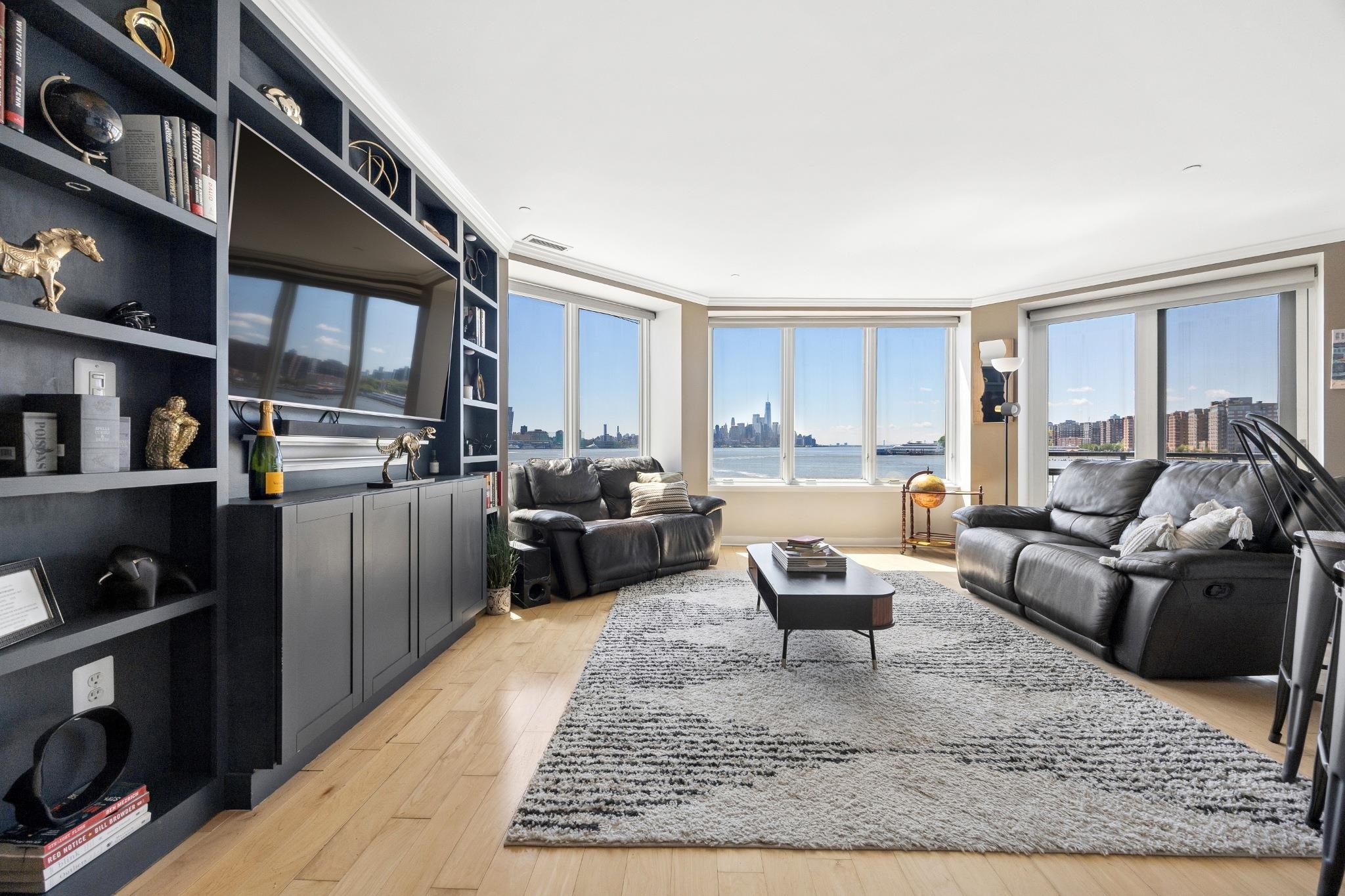 600 HARBOR BLVD - Photo 2