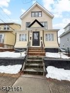 66 WASHBURN PL - Photo 1