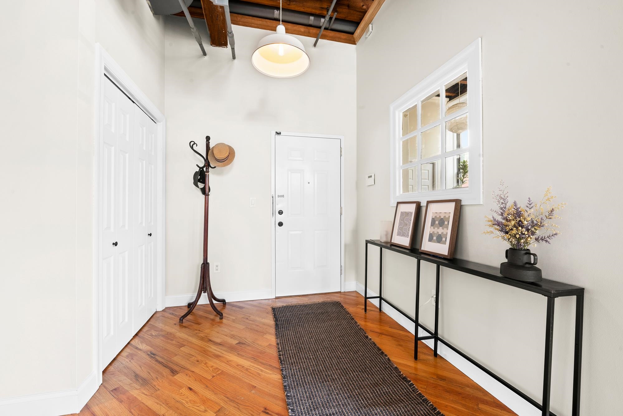 126 WEBSTER AVE - Photo 2