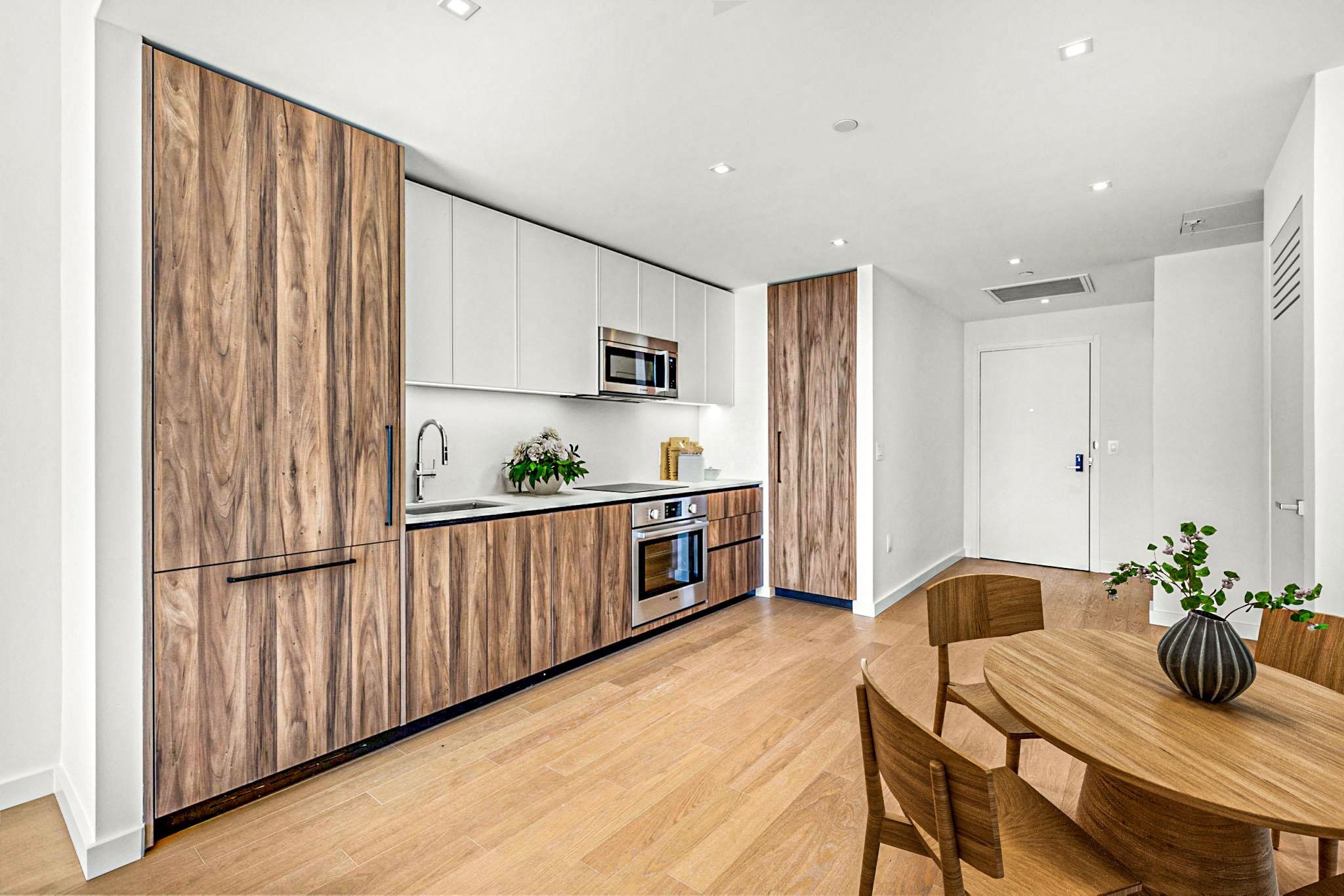 387 8TH ST - Photo 3