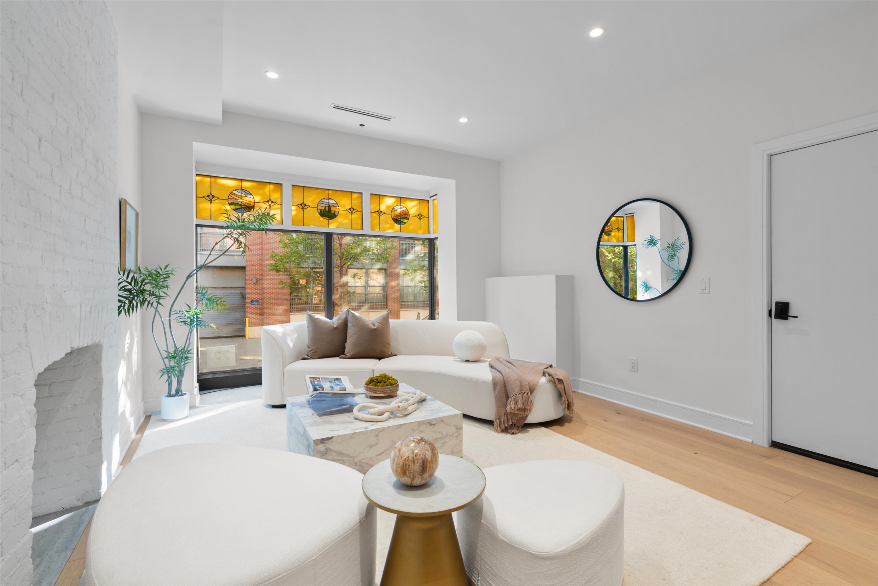 225 MONTGOMERY ST - Photo 4