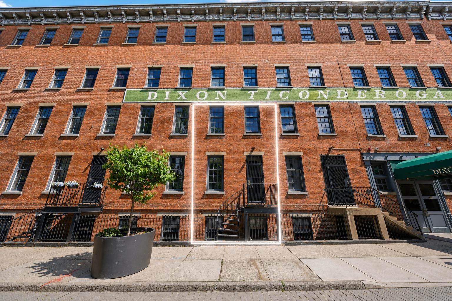 158 WAYNE ST #109A