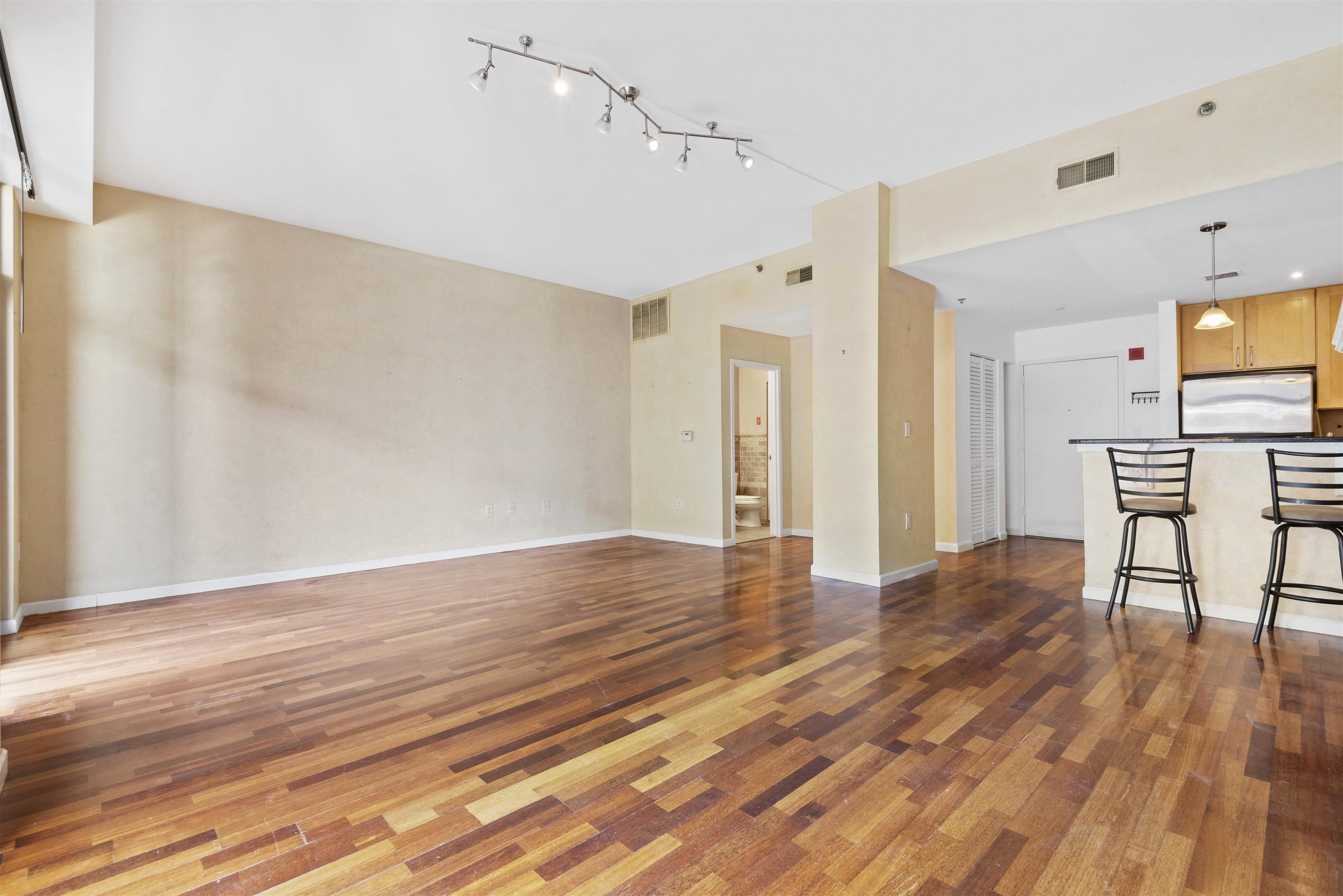 700 1ST ST - Photo 5