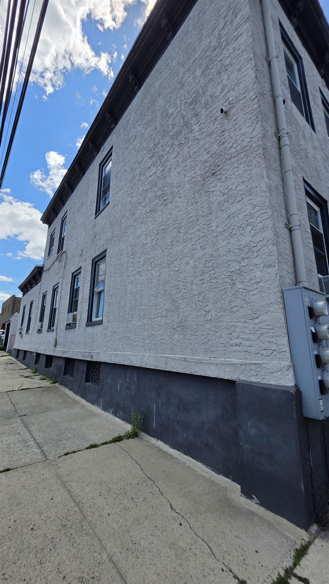 1201 67TH ST - Photo 2