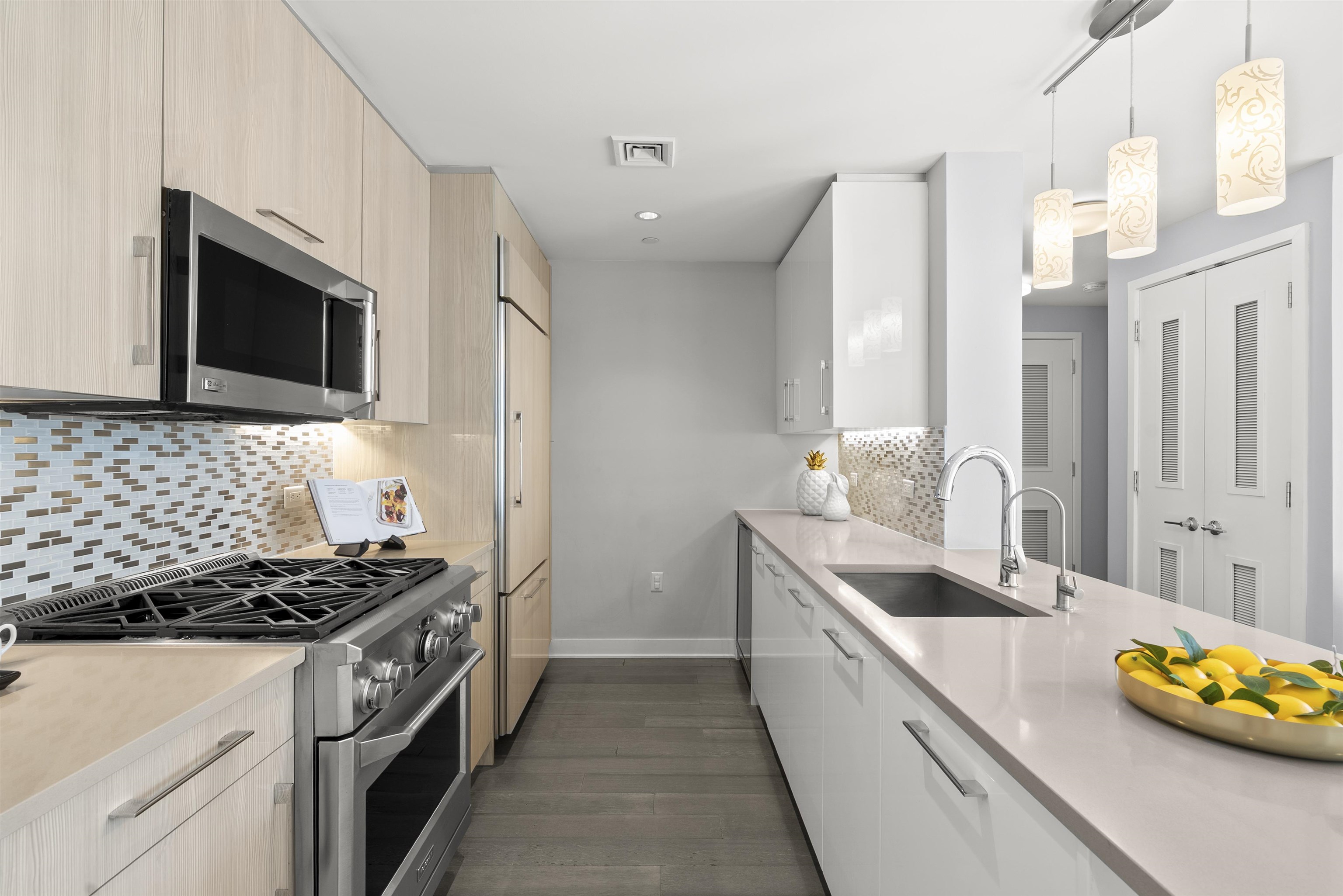 1200 AVENUE AT PORT IMPERIAL - Photo 2