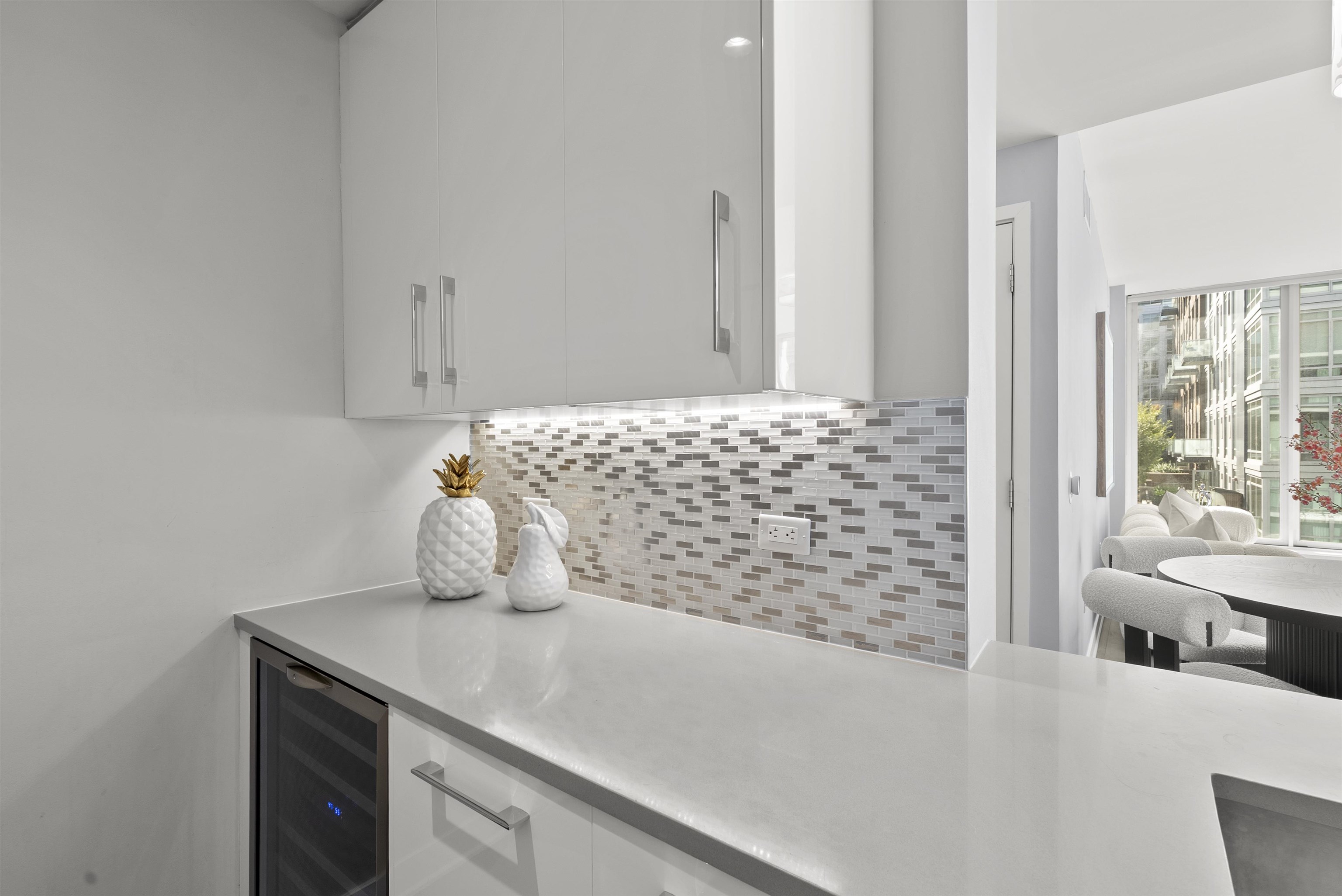 1200 AVENUE AT PORT IMPERIAL - Photo 4
