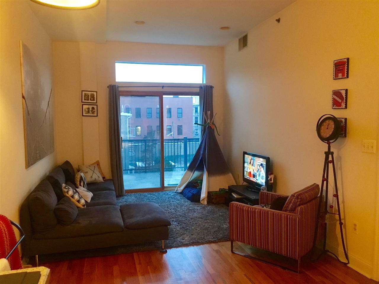 353 GROVE ST - Photo 3