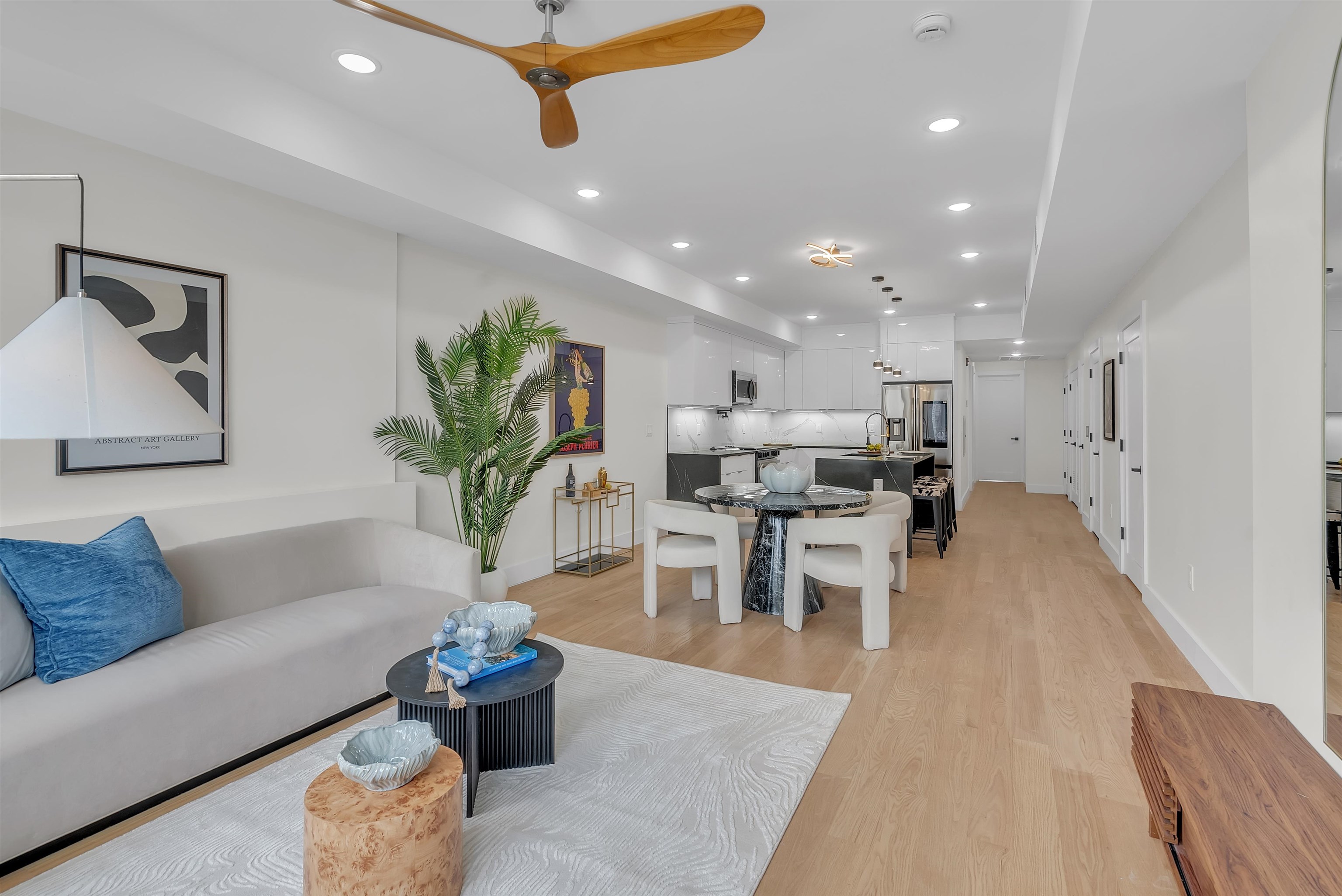82 PAMRAPO AVE - Photo 4