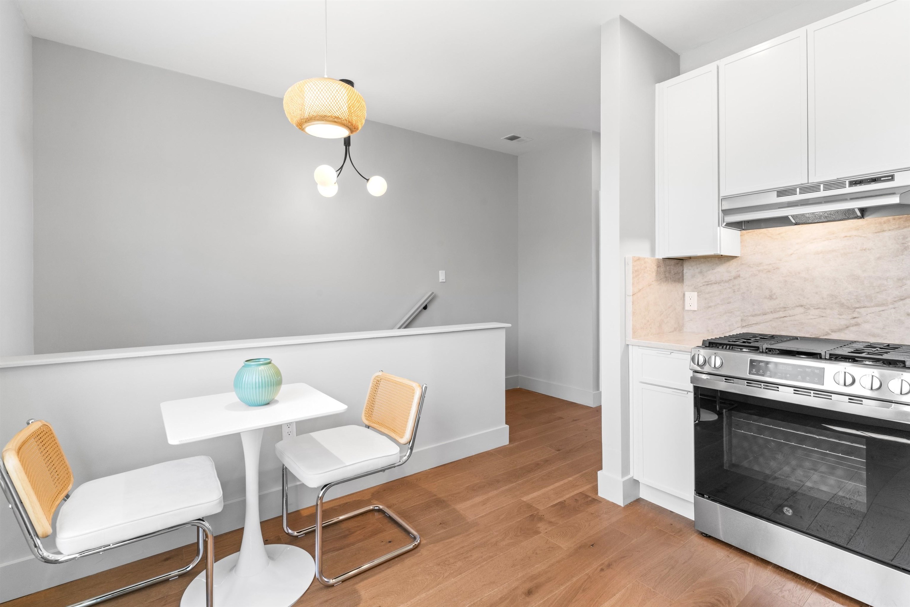 156 COTTONWOOD ST - Photo 4
