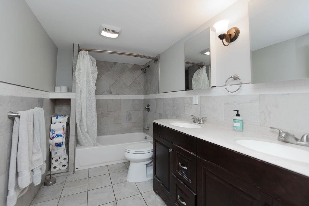 8 ELIZABETH ST - Photo 5