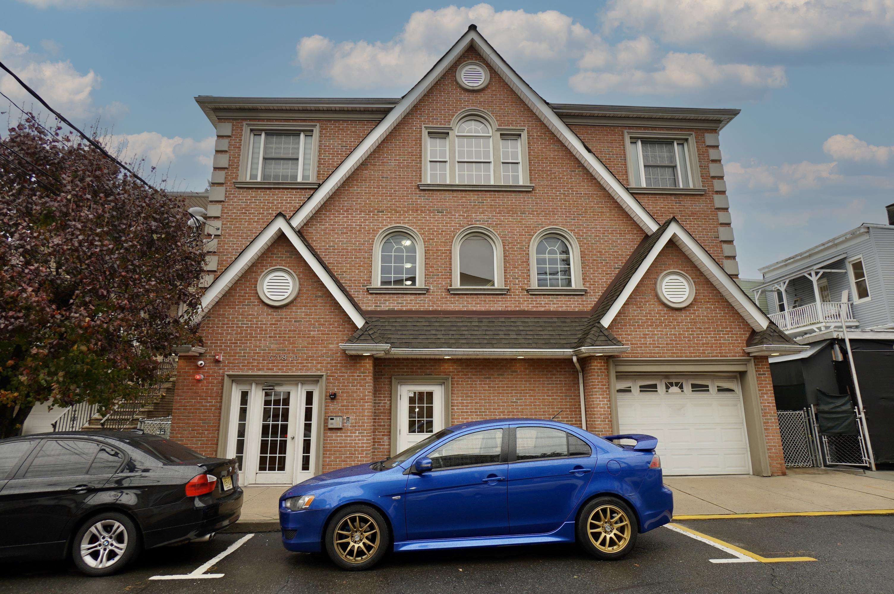 6708 JACKSON ST - Photo 2
