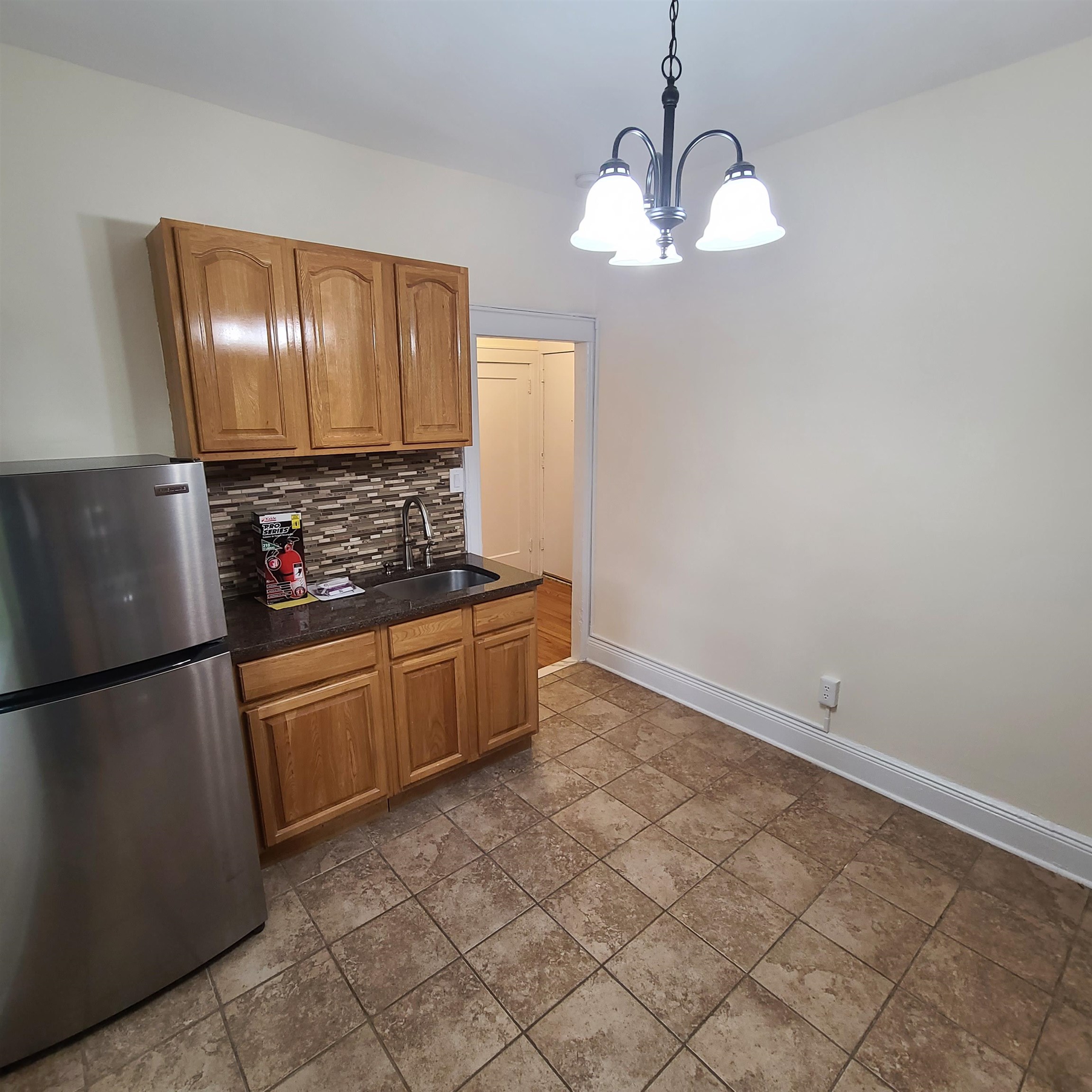 7411 BLVD EAST - Photo 5