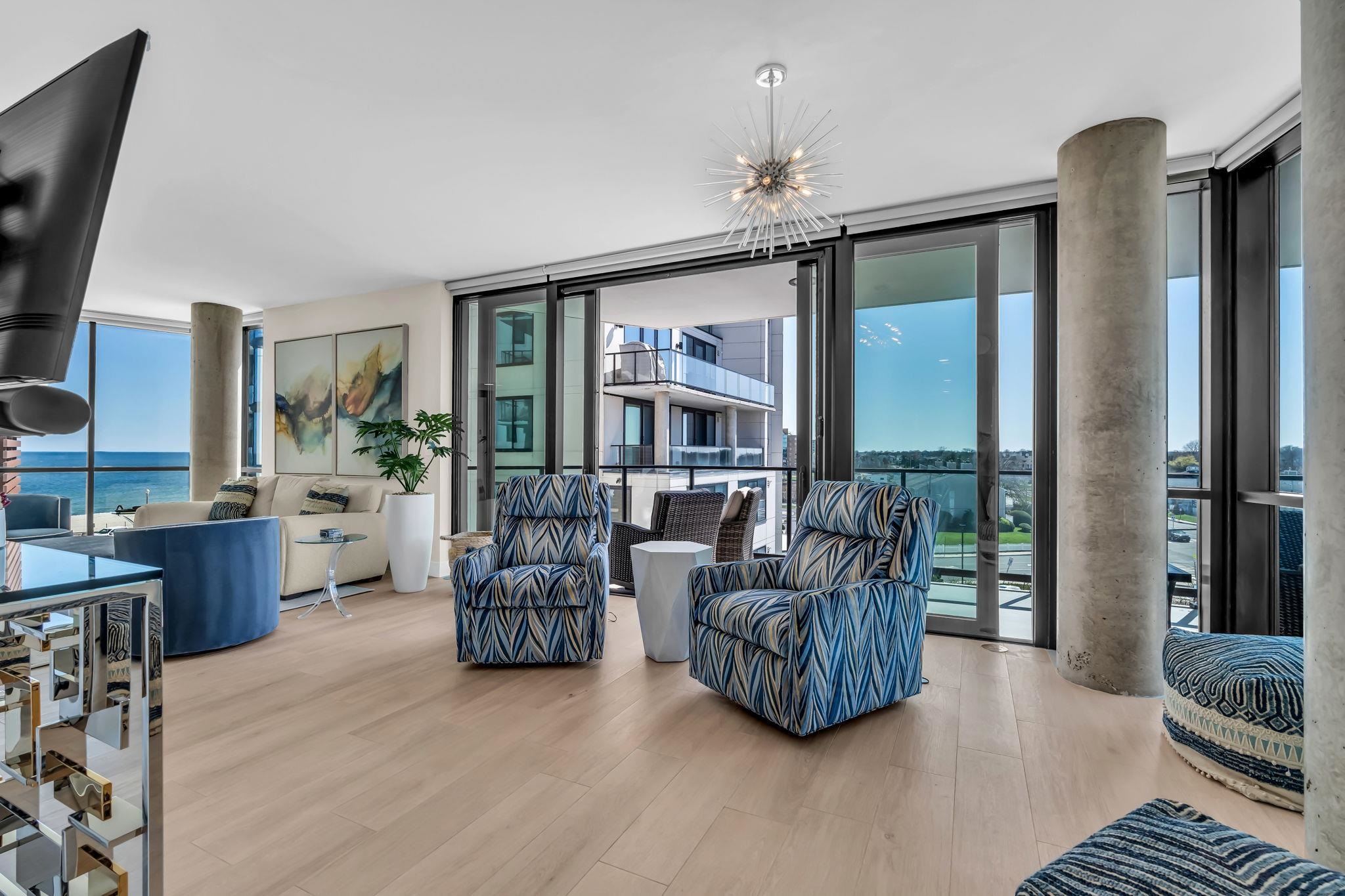 350 OCEAN AVE - Photo 3