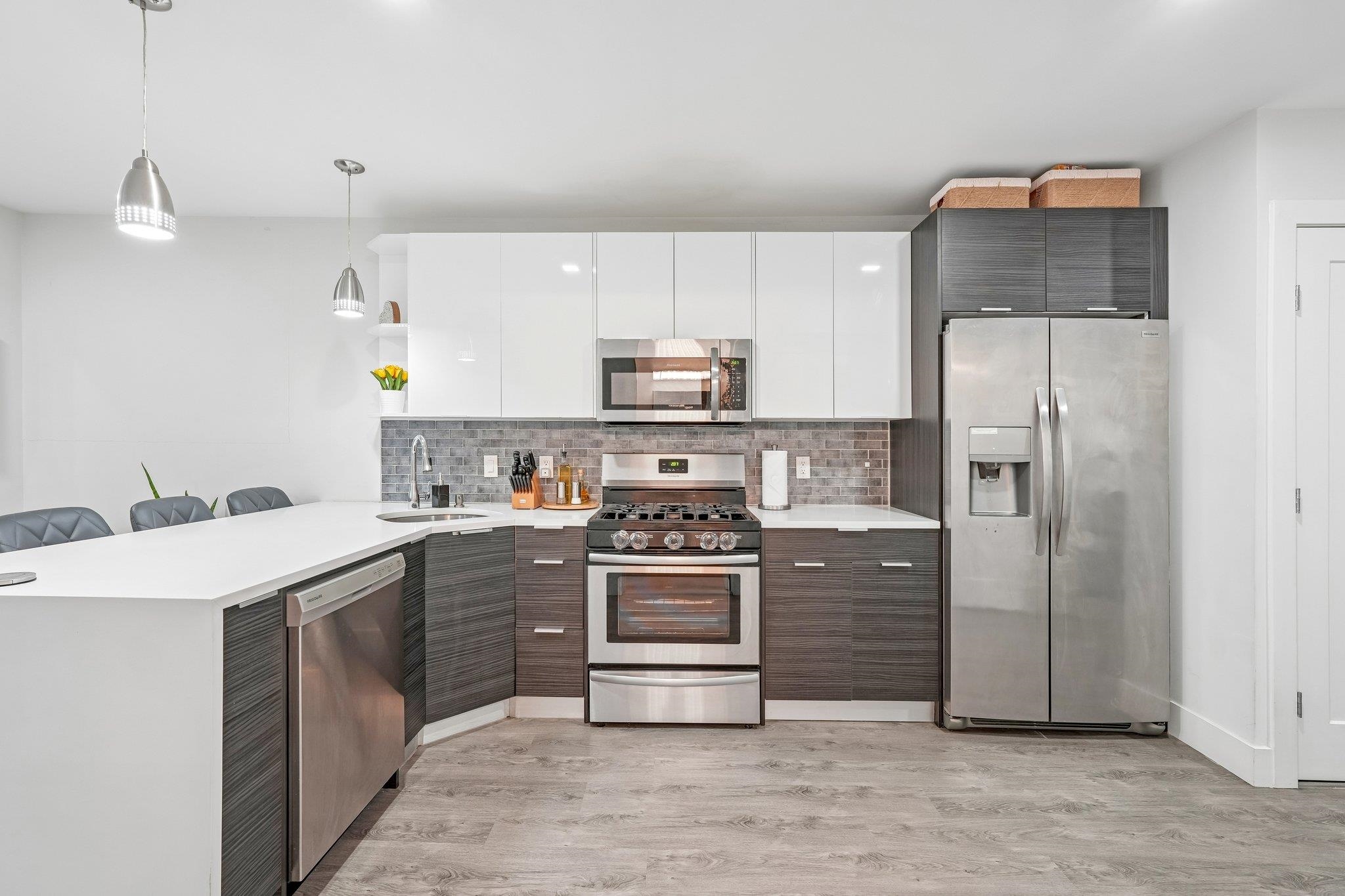 62 69TH ST - Photo 2