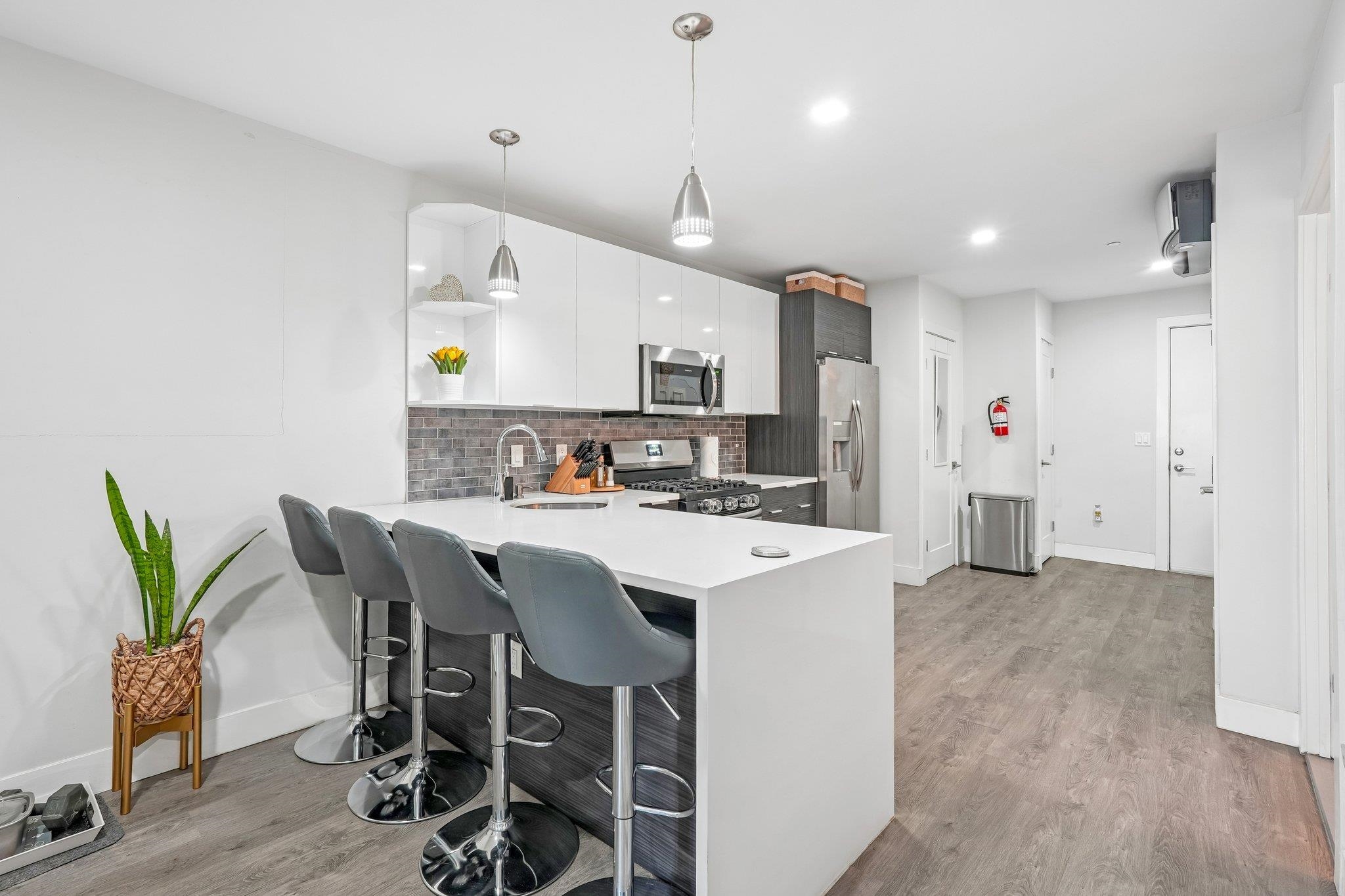 62 69TH ST - Photo 3