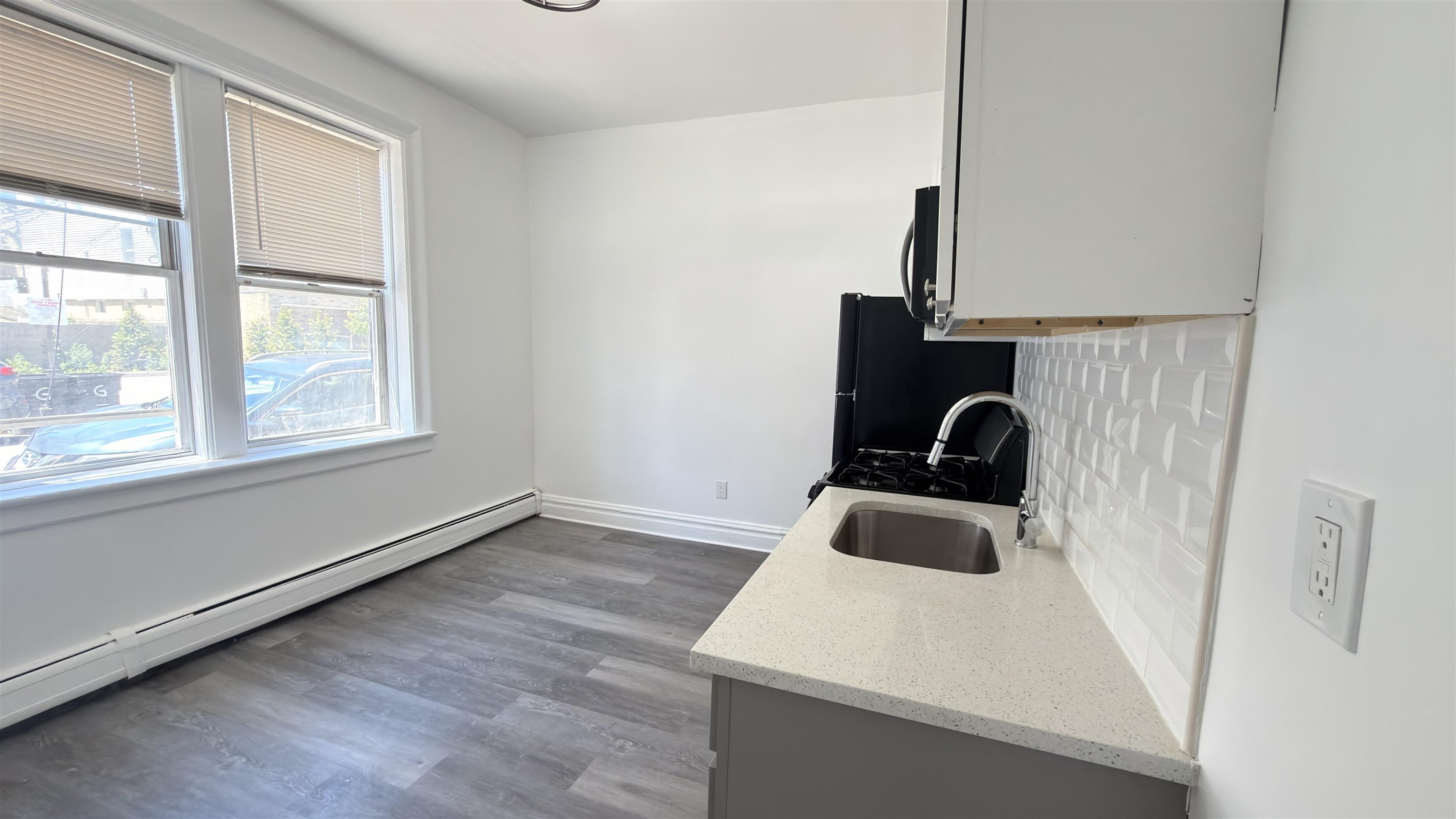 397 AVENUE C - Photo 4