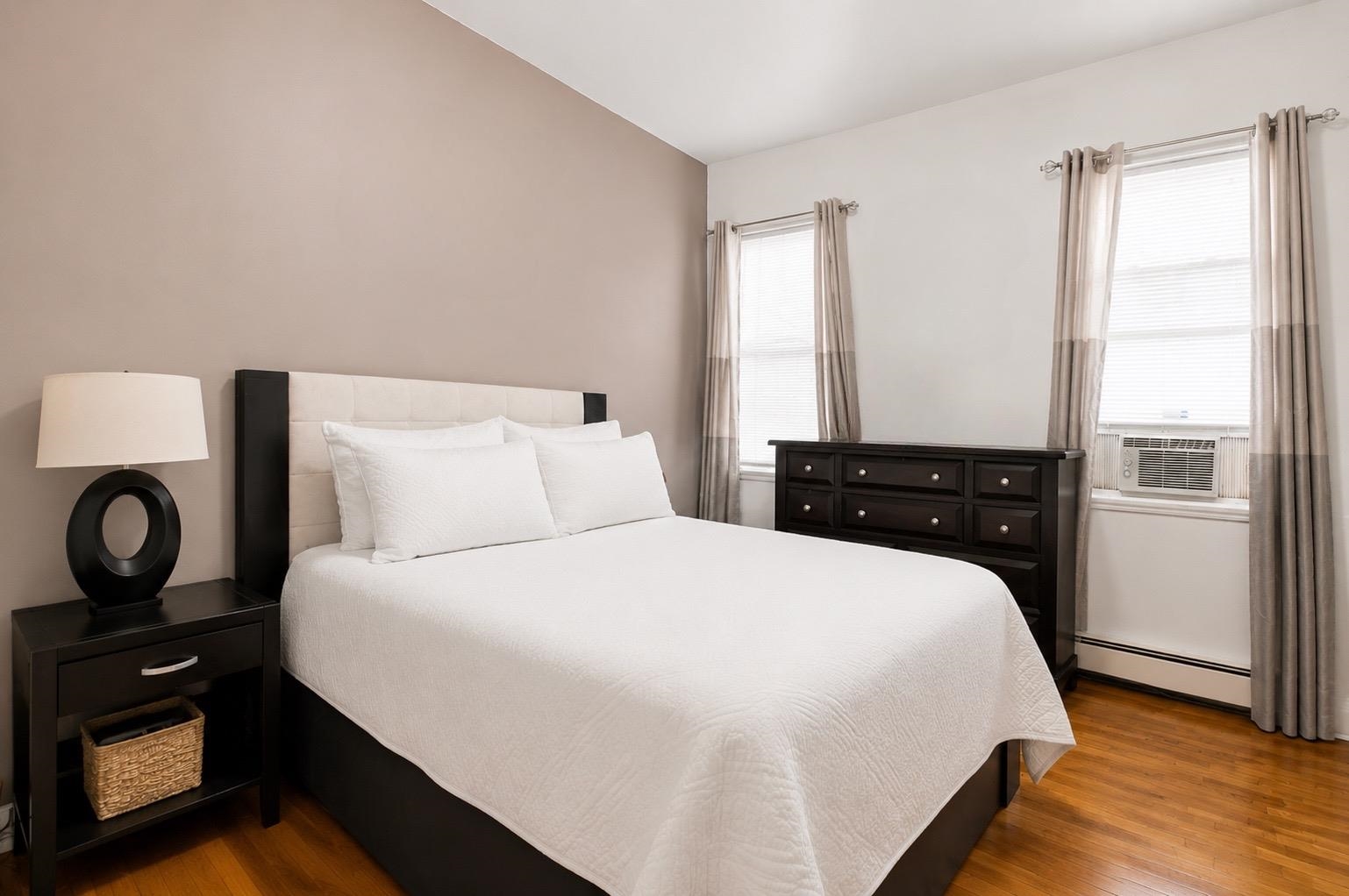 111 MALLORY AVE - Photo 5