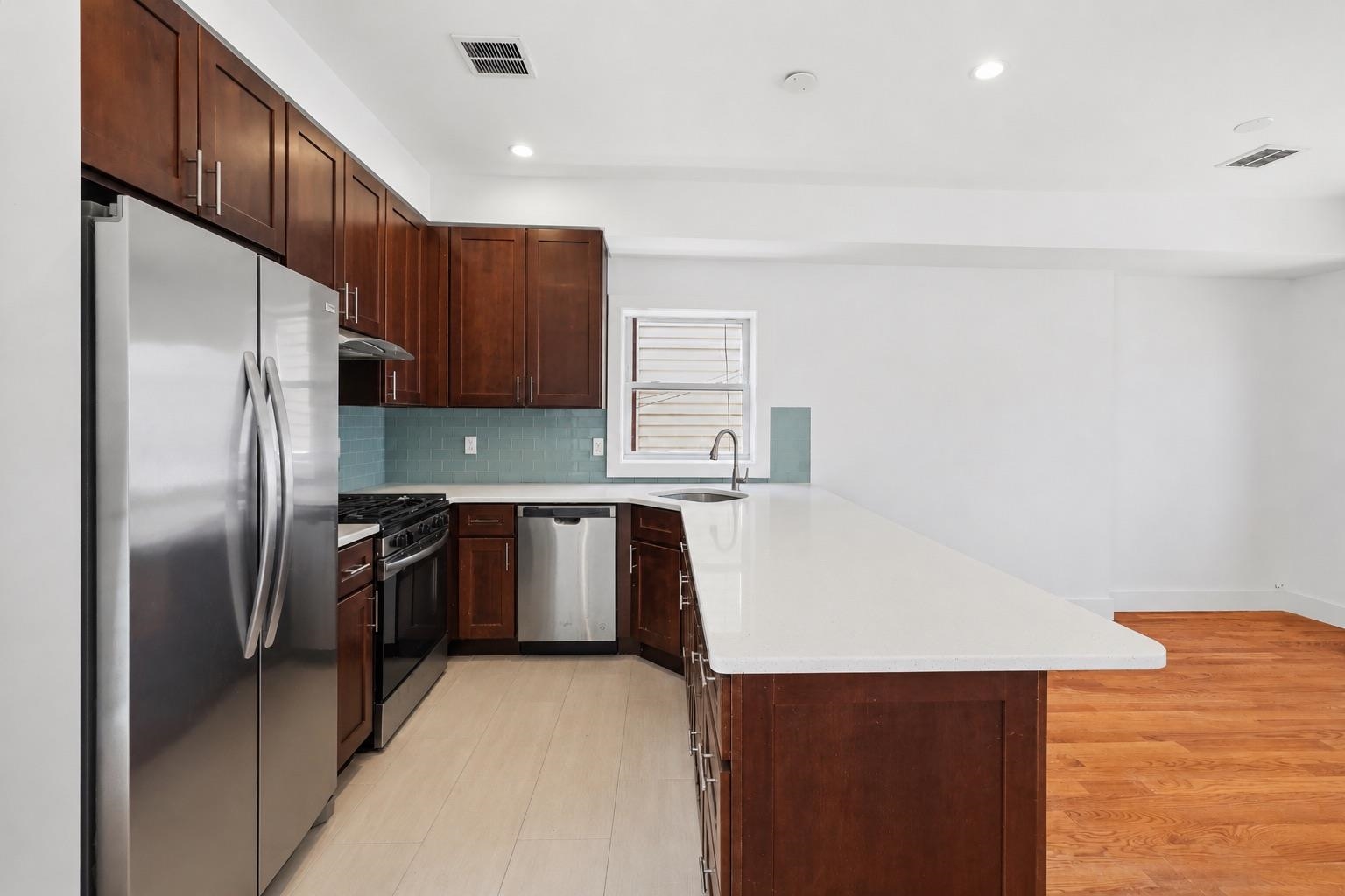 141 BEACH ST #1 & 2
