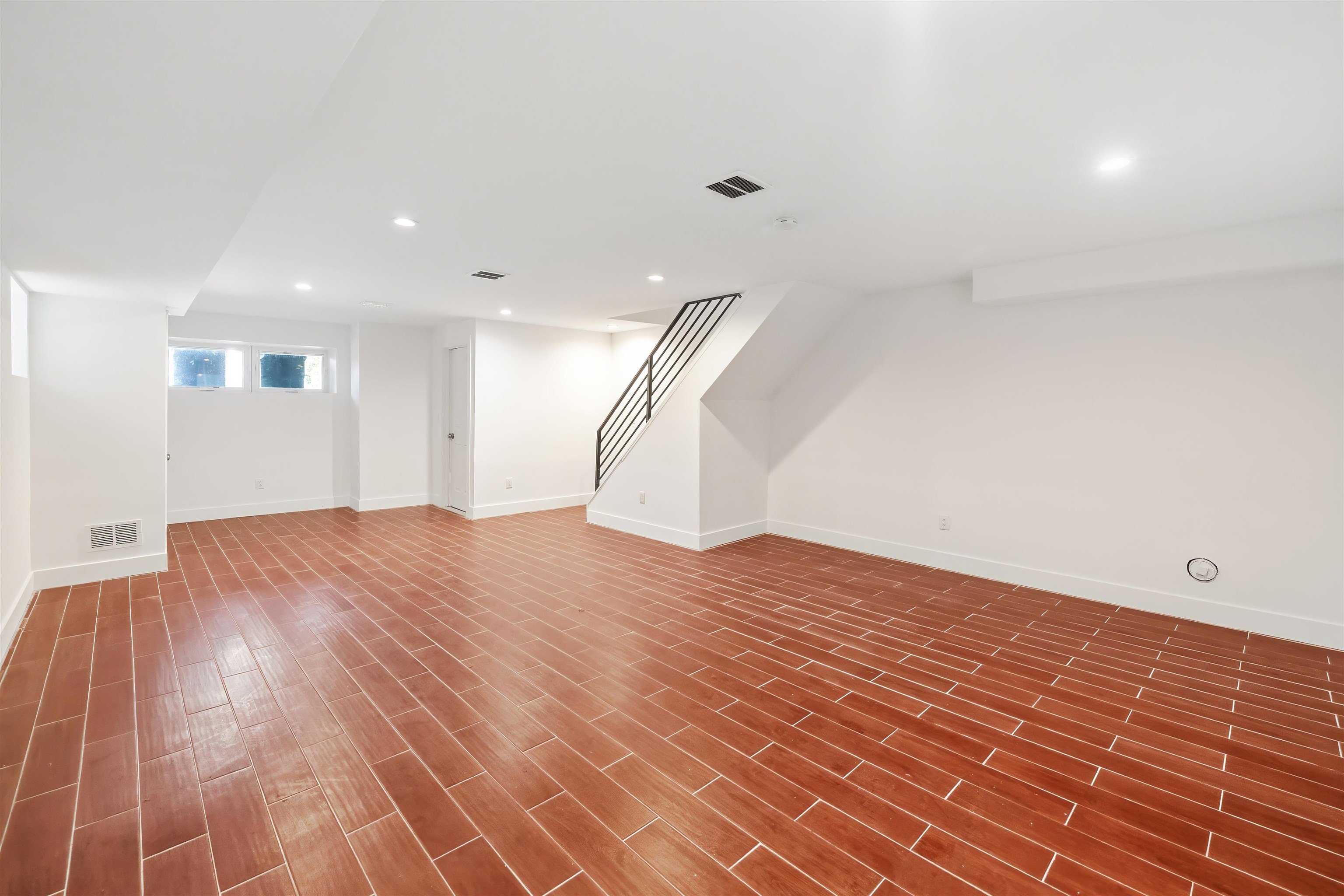 141 BEACH ST #1 & 2