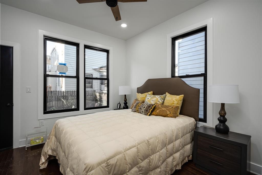 307 ARLINGTON AVE - Photo 5