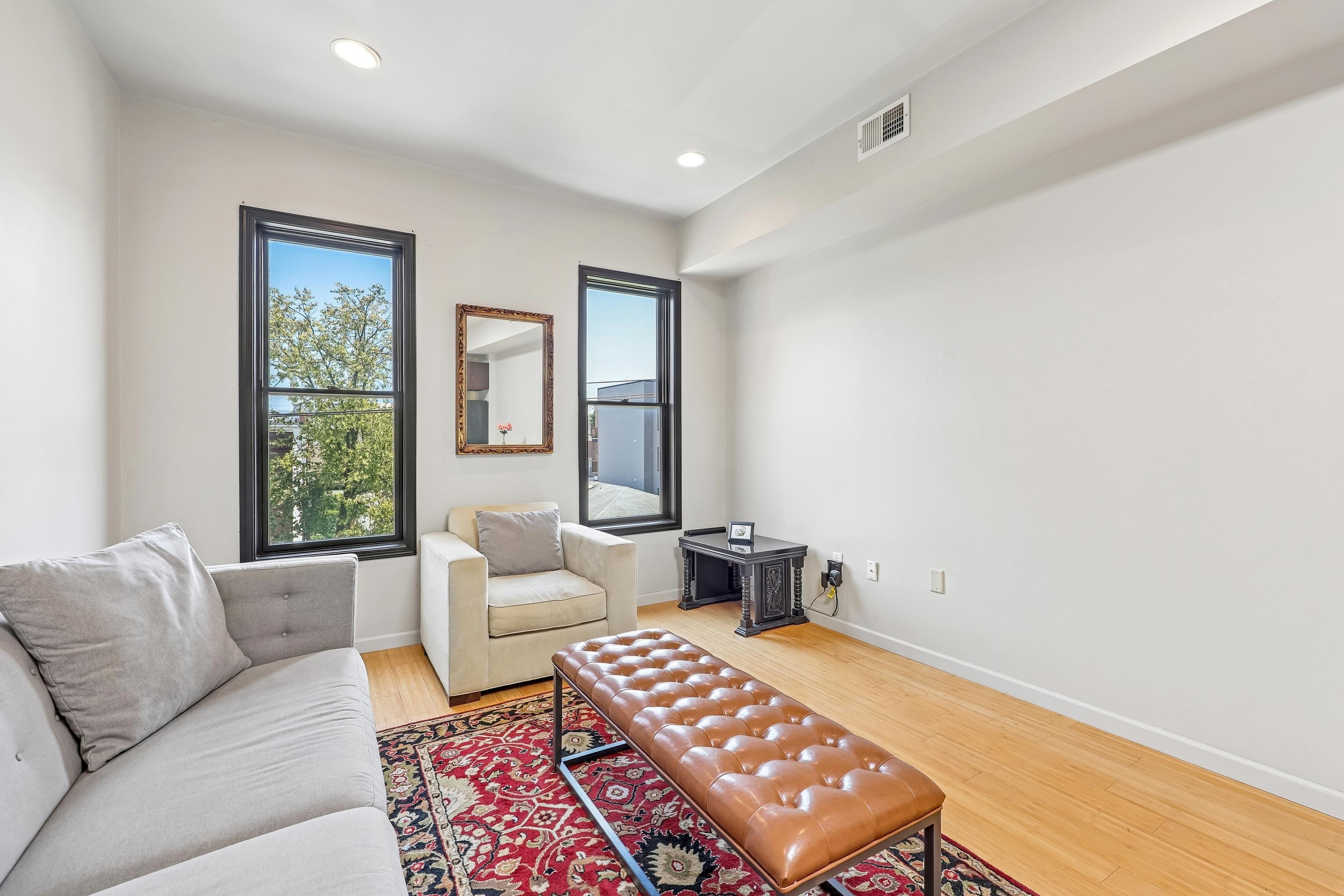 209 WEBSTER AVE - Photo 5