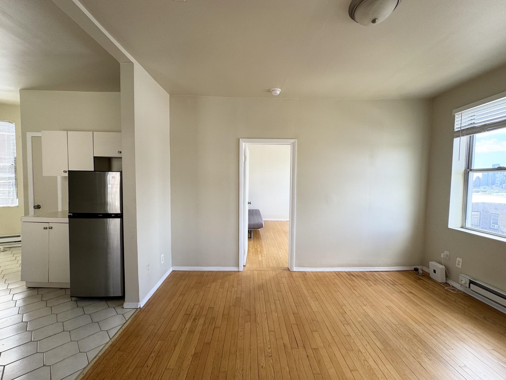 27 66TH ST #8