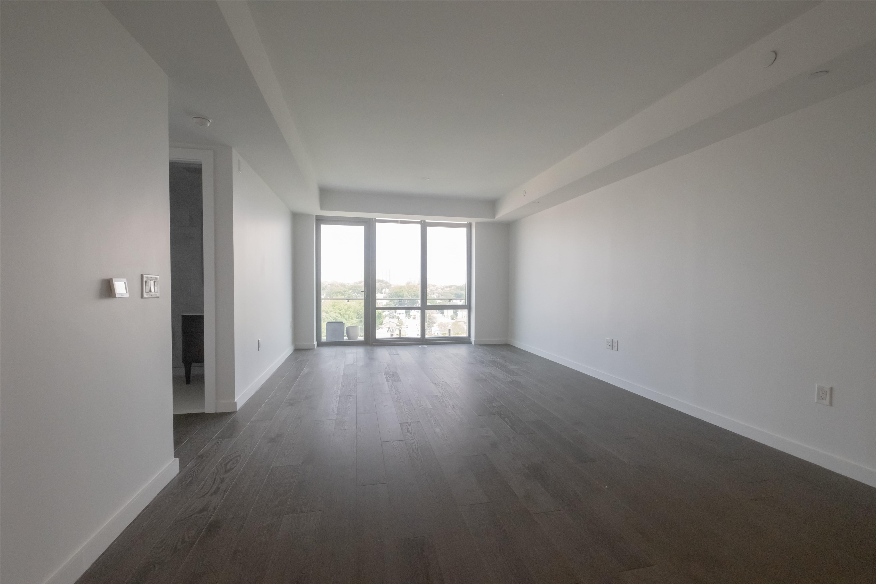 320 ADOLPHUS AVE - Photo 2