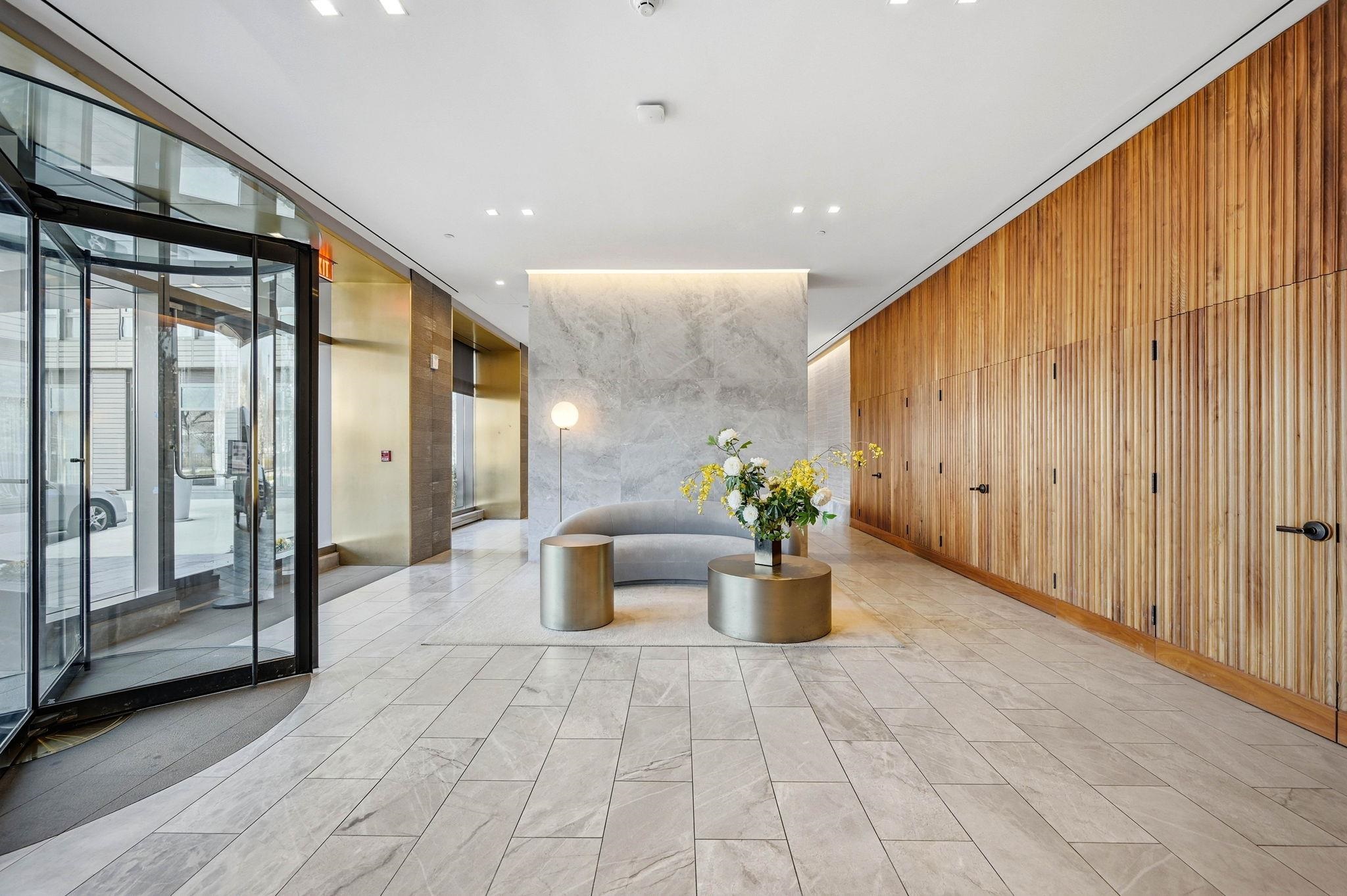 75 PARK LANE SOUTH - Photo 4
